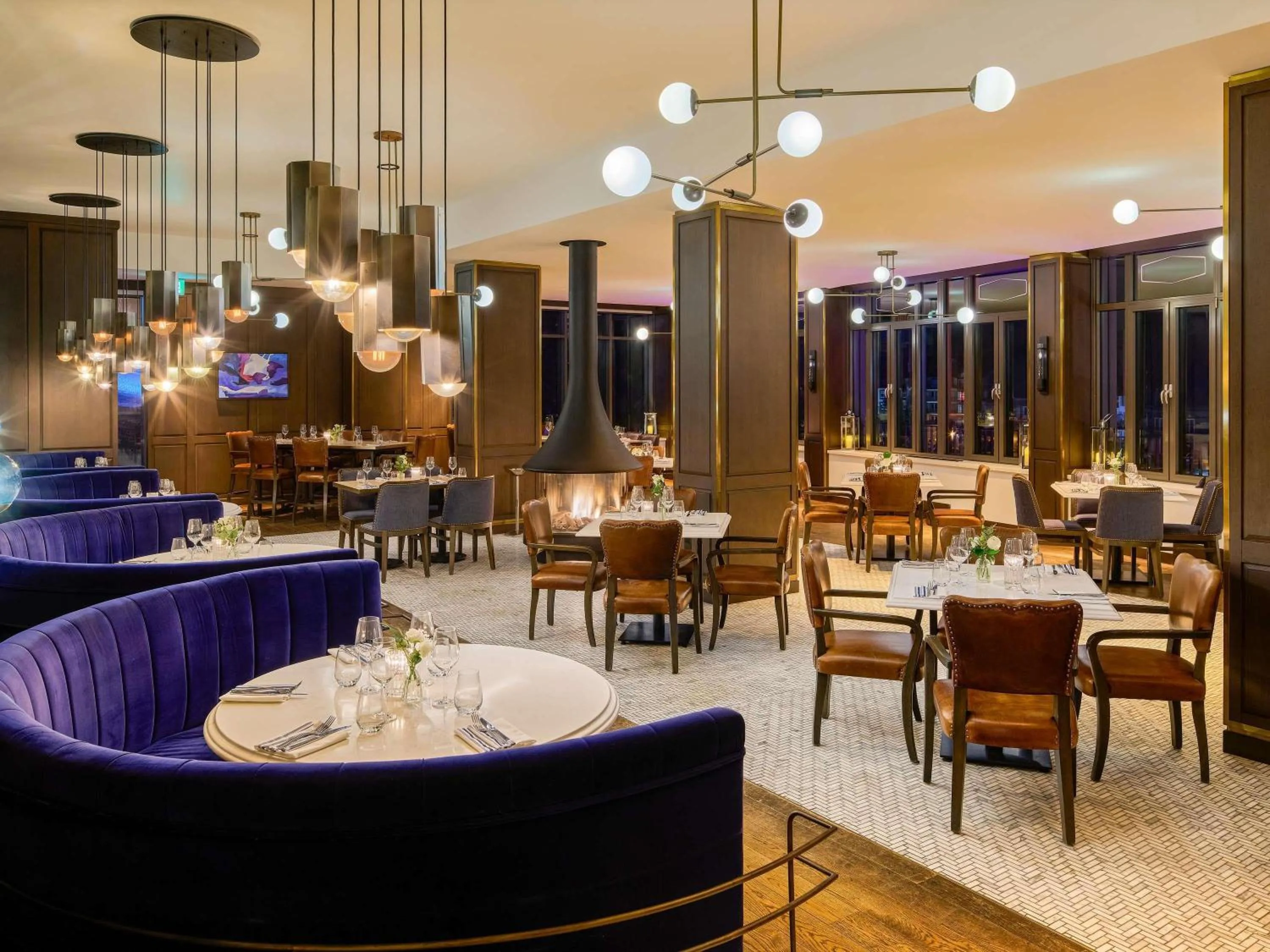 Restaurant/places to eat in Fairmont Tremblant