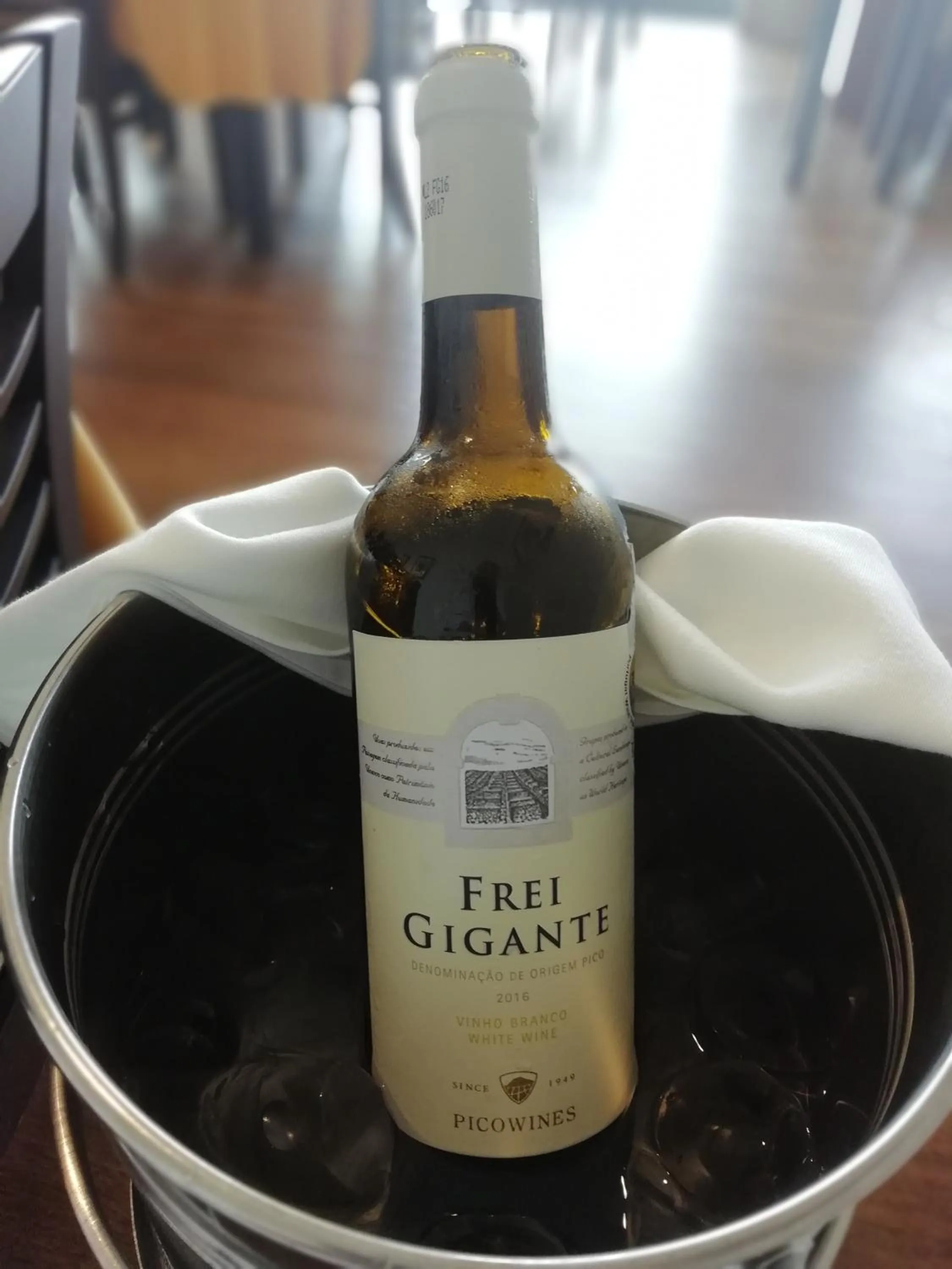 Food and drinks in INATEL Flores