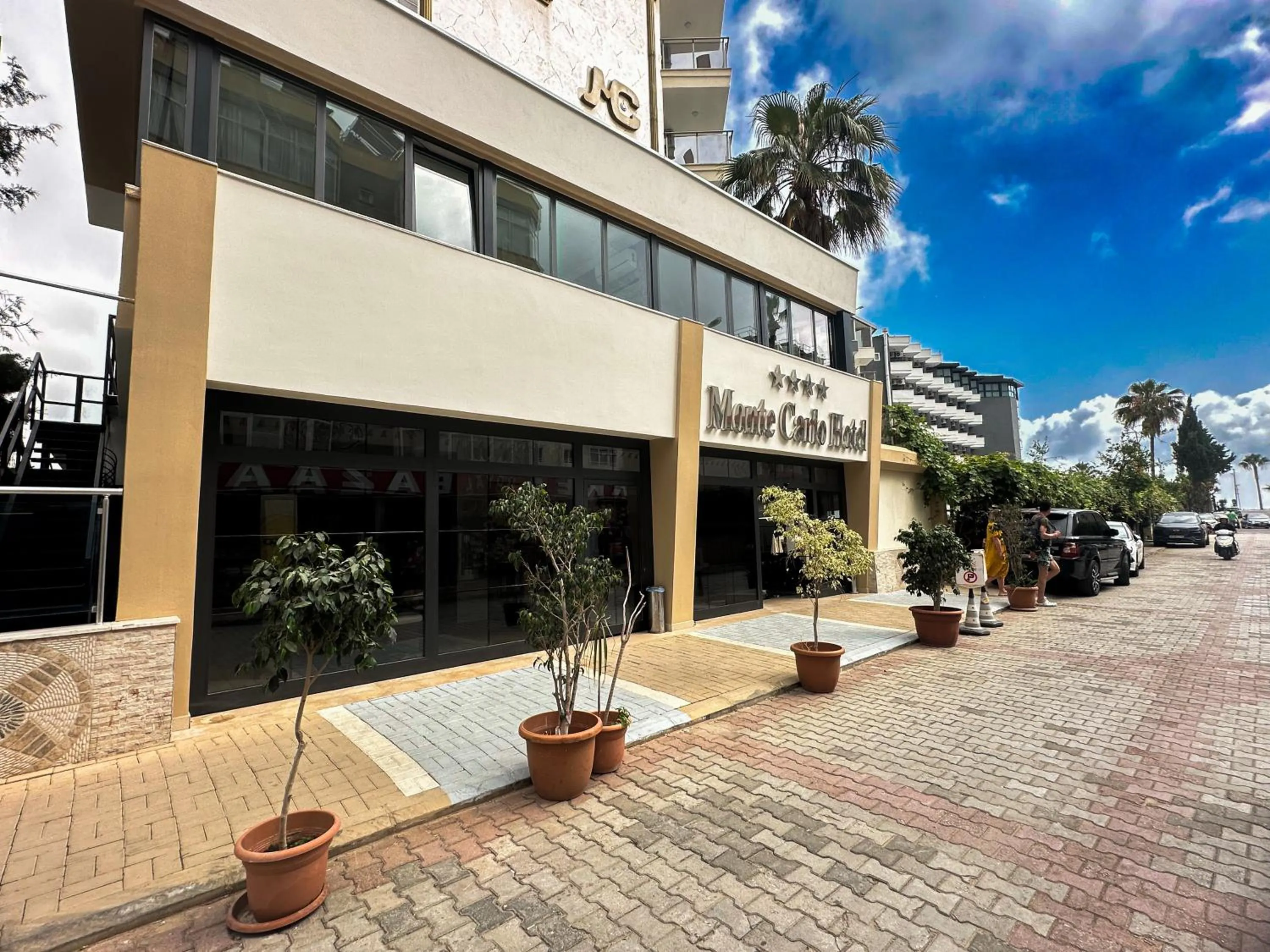 Property building in Monte Carlo Hotel