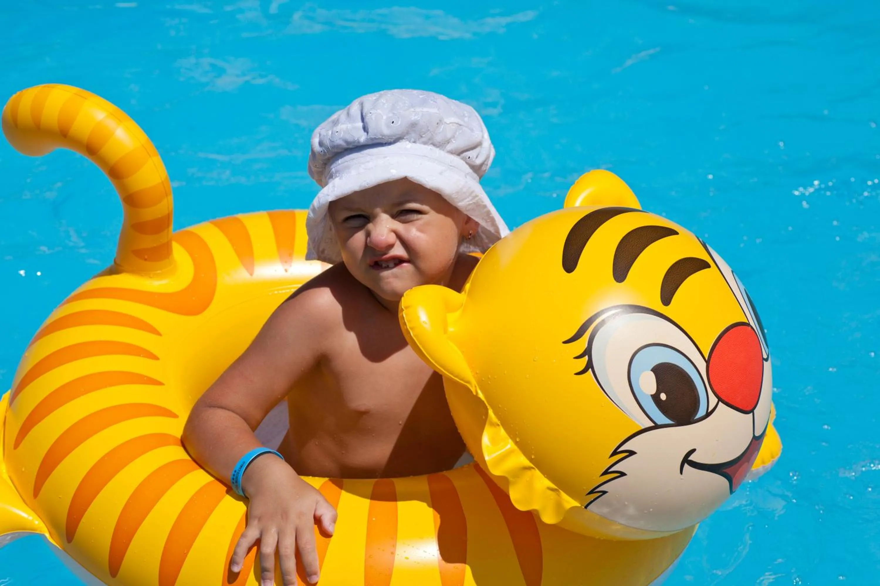 Swimming pool in Monte Carlo Hotel