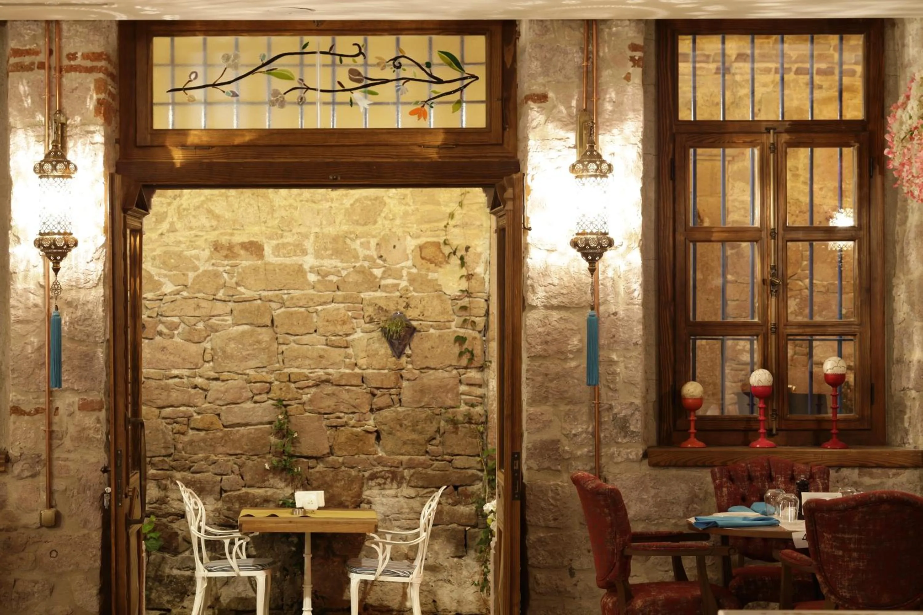 Restaurant/places to eat in Orchis Hotel