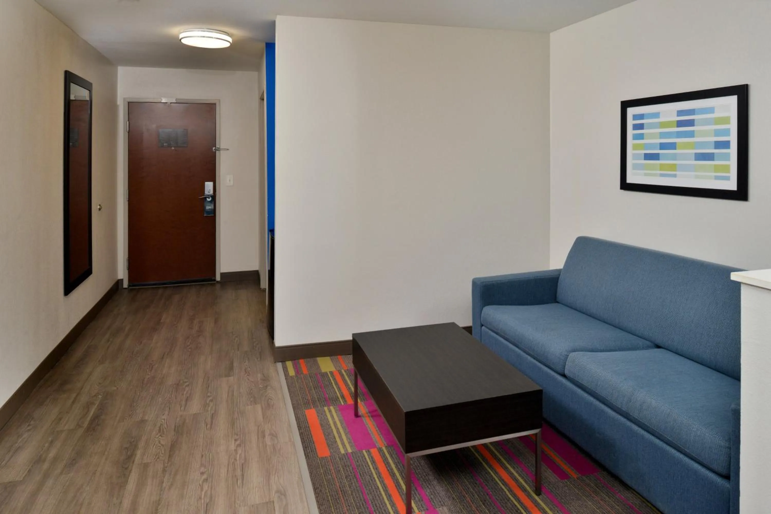 Photo of the whole room in Holiday Inn Express Hotel & Suites Carthage by IHG