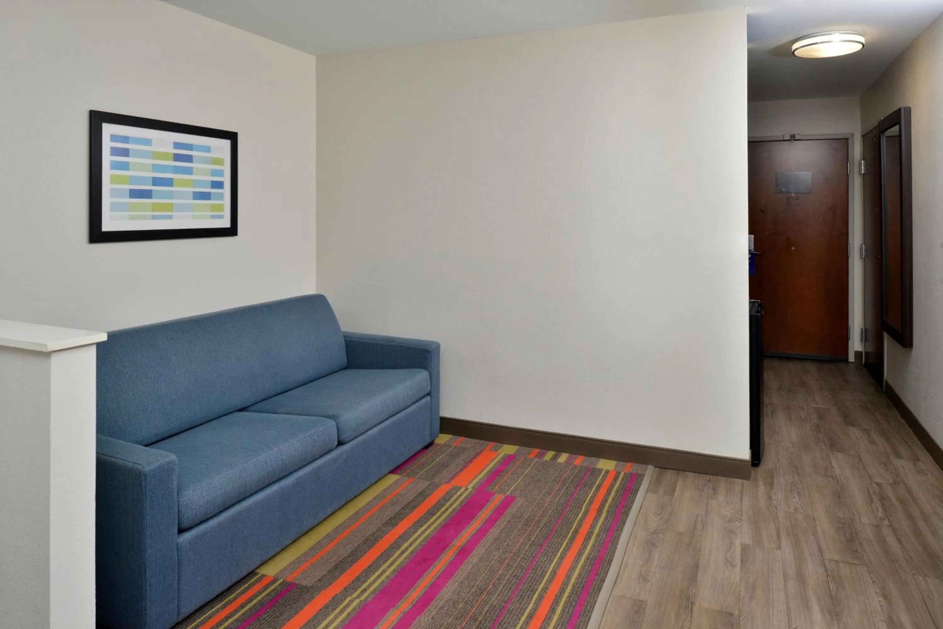 Photo of the whole room in Holiday Inn Express Hotel & Suites Carthage by IHG