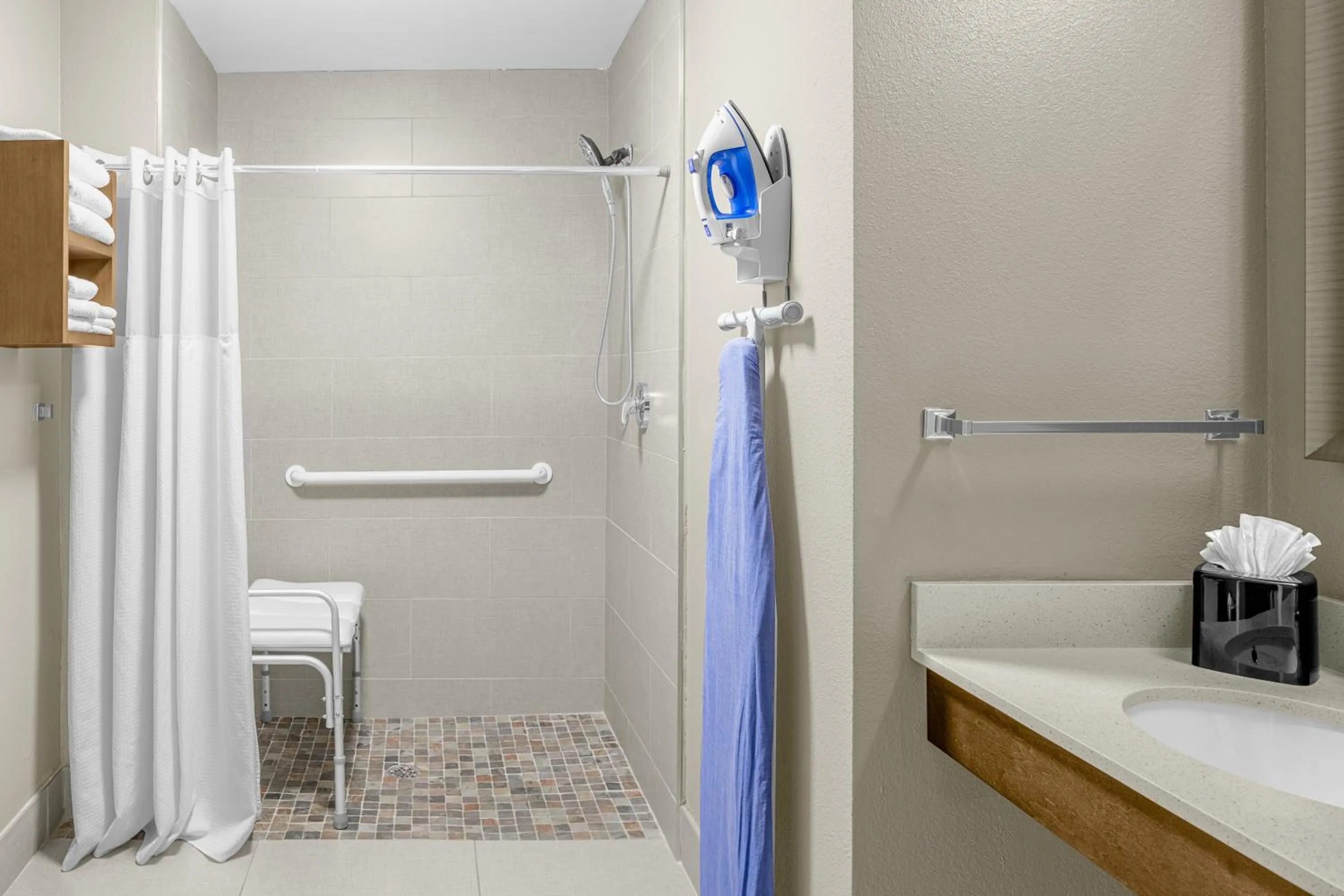 Shower, Bed in Staybridge Suites Chattanooga-Hamilton Place by IHG