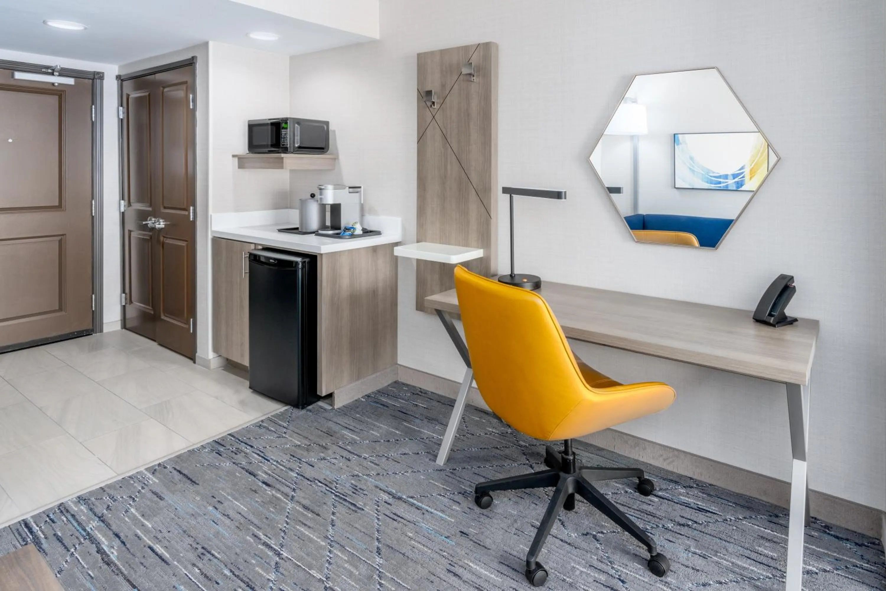 Holiday Inn Express Hotel & Suites Cheyenne by IHG