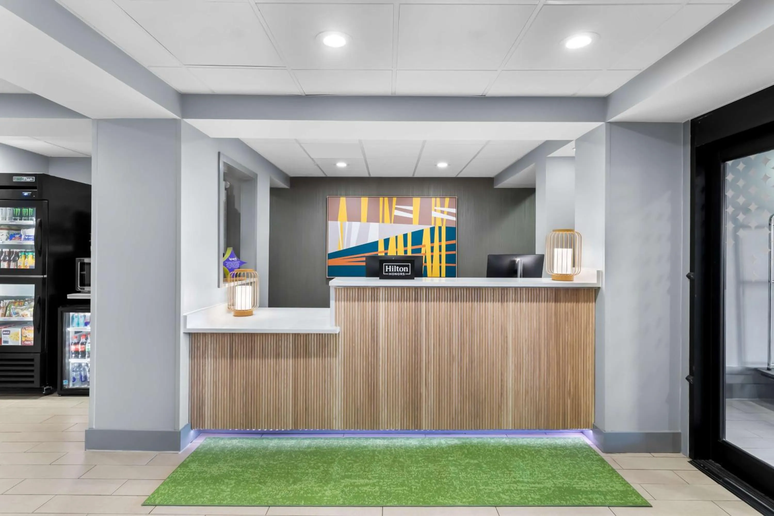 Lobby or reception in Spark by Hilton Calhoun