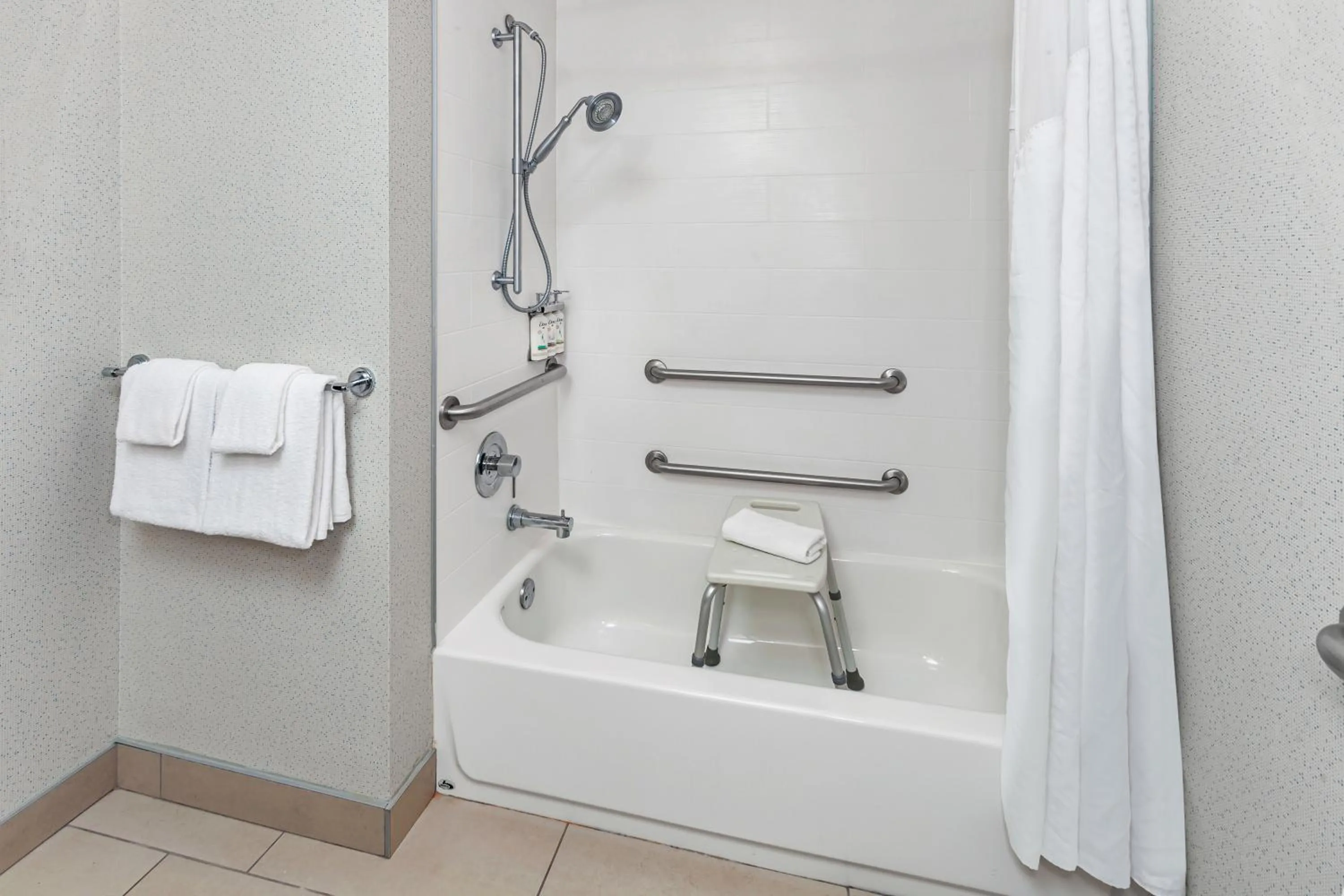 Holiday Inn Express Hotel & Suites Chicago South Lansing by IHG