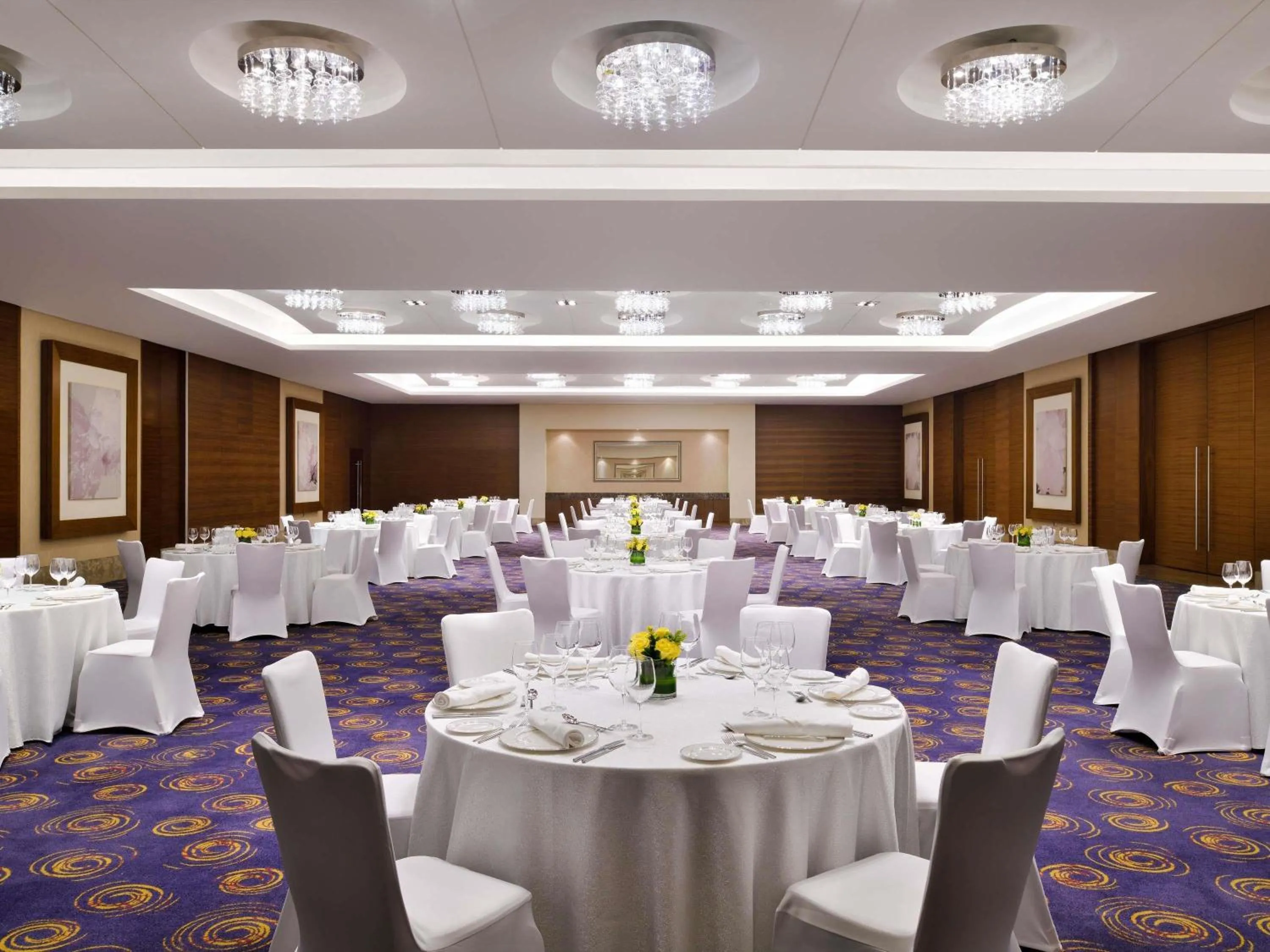 Meeting/conference room in Mövenpick Hotel Jumeirah Beach