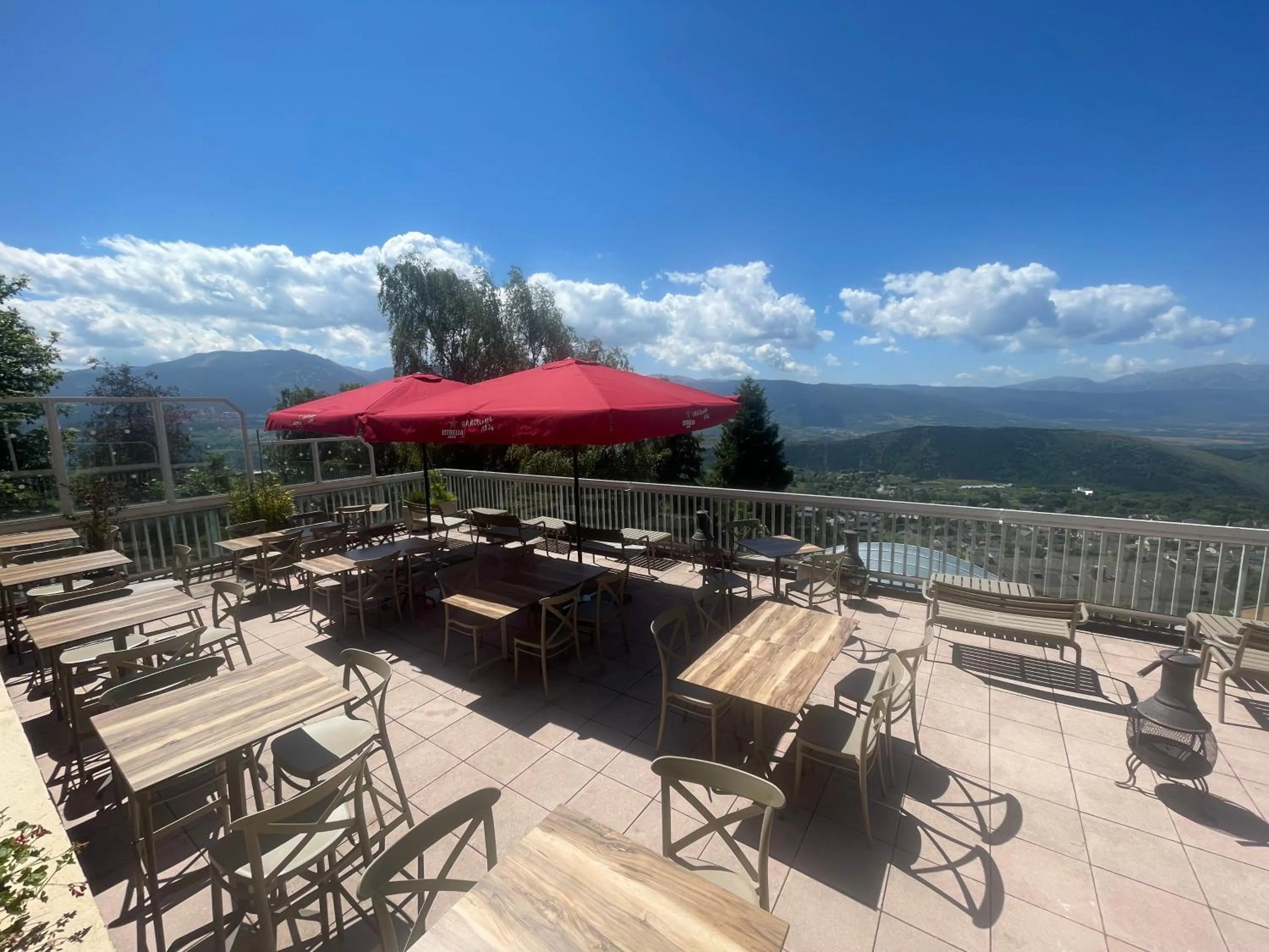 Patio in Hotel des Pyrénées
