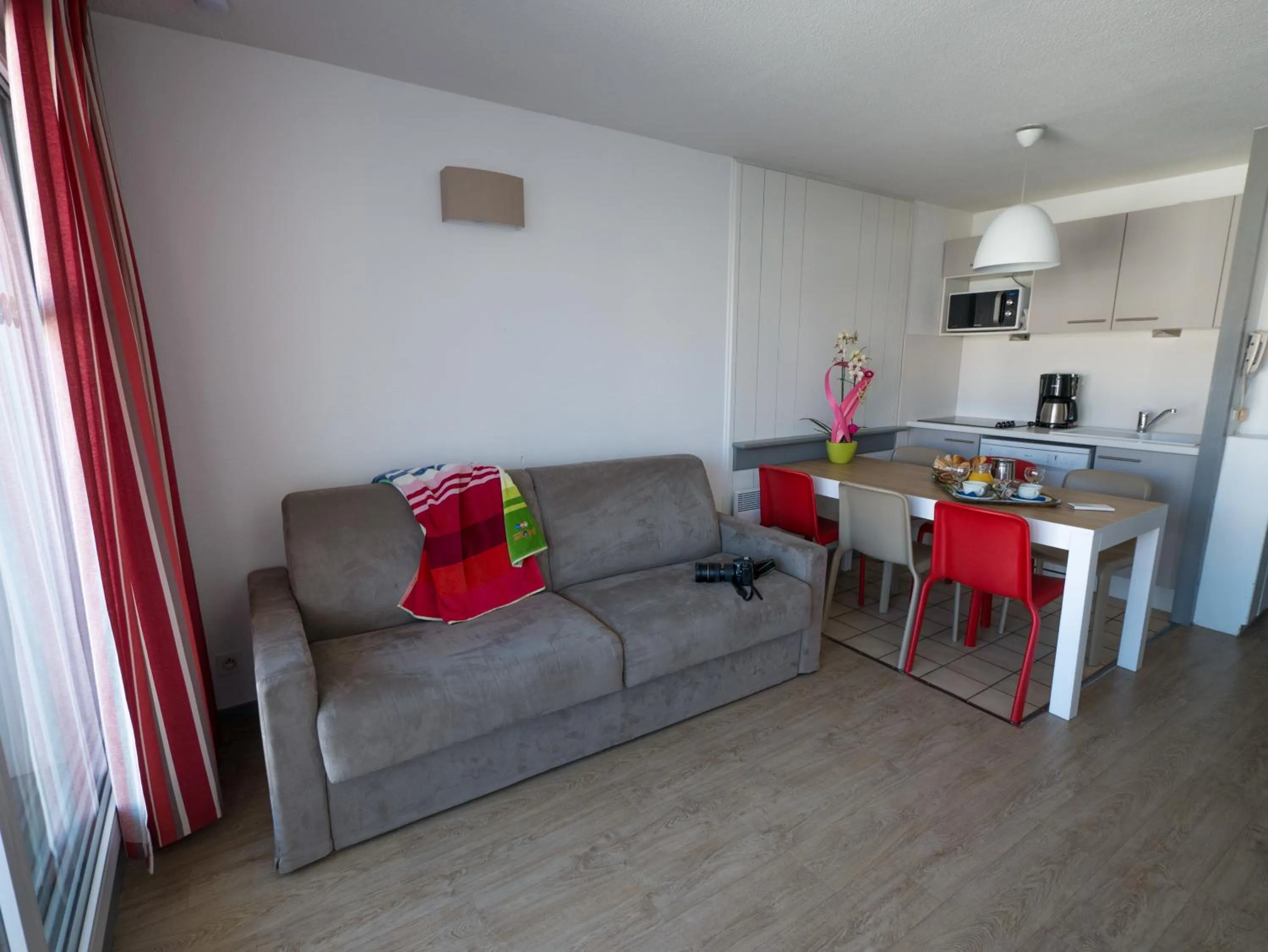 Kitchen or kitchenette in Résidence Mer & Golf Sokoburu