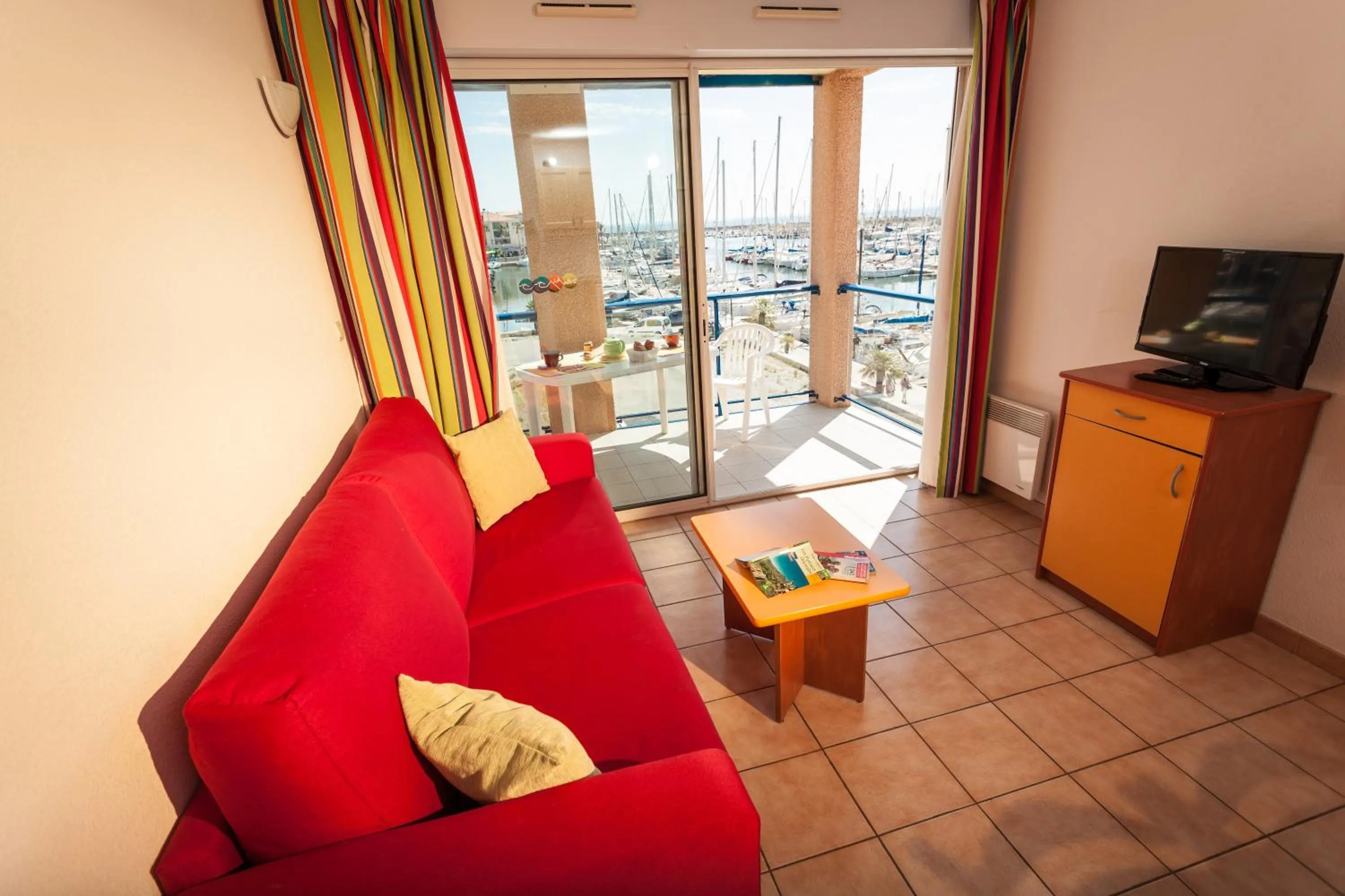 Living room in Résidence Mer & Golf Port Argelès