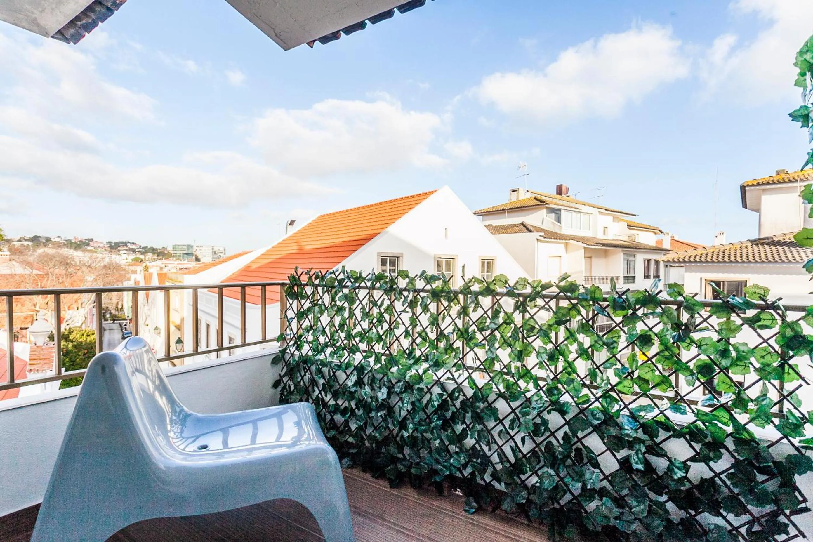 Balcony/Terrace in Bright Visconde Apartment