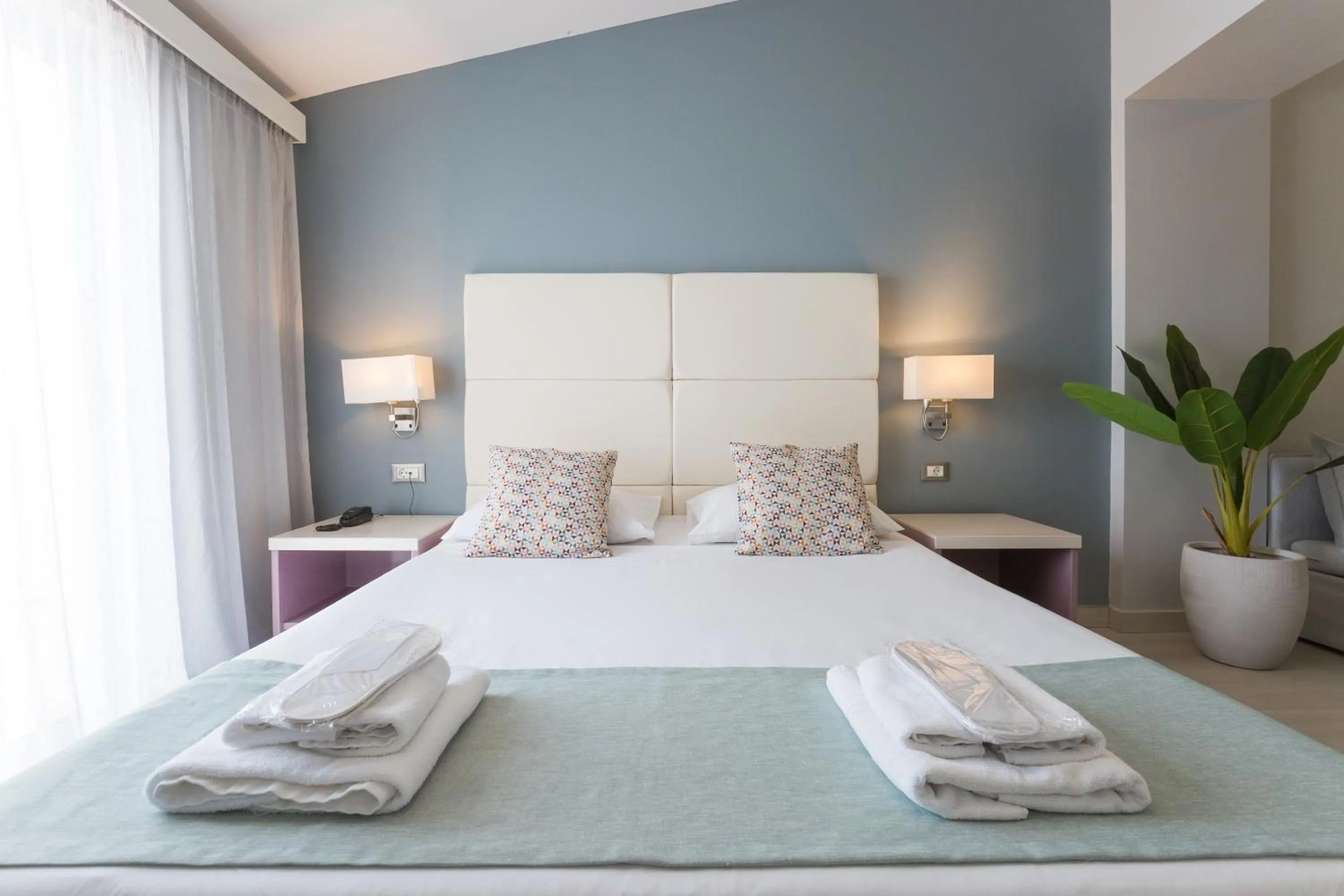 Bedroom in Sunrise Village Hotel - All Inclusive