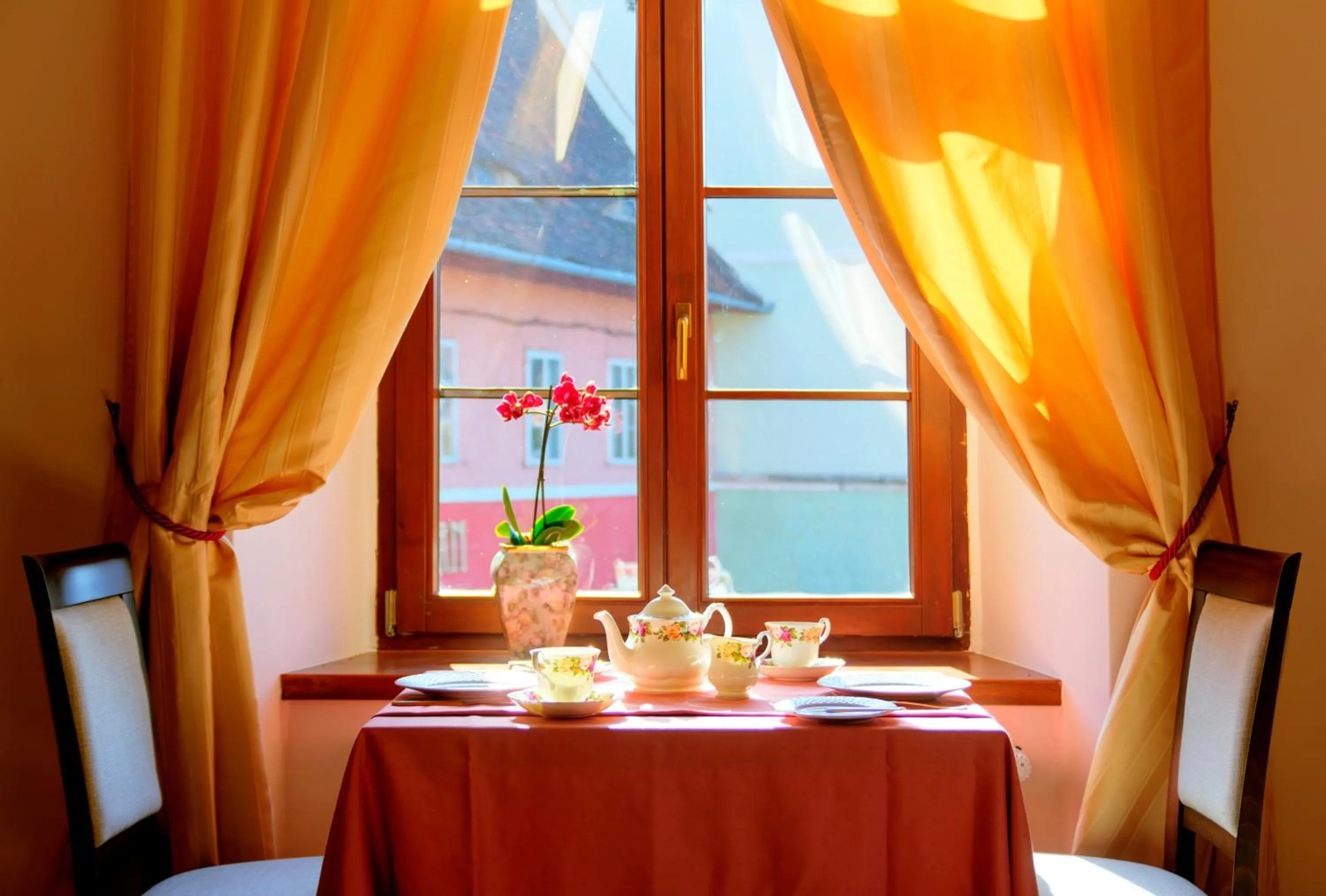 Restaurant/places to eat in Hotel The Council