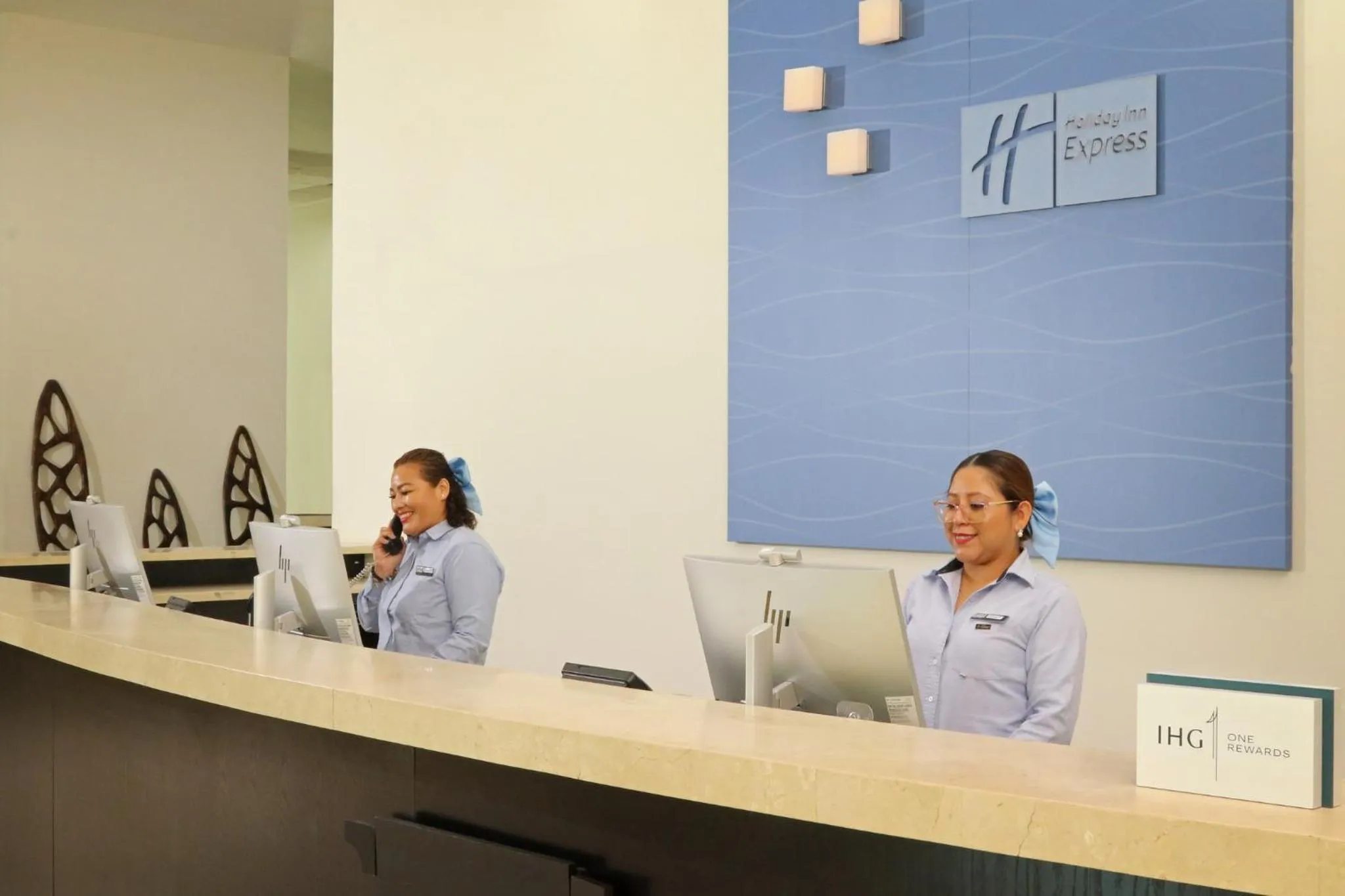 Property building in Holiday Inn Express Ciudad Del Carmen by IHG