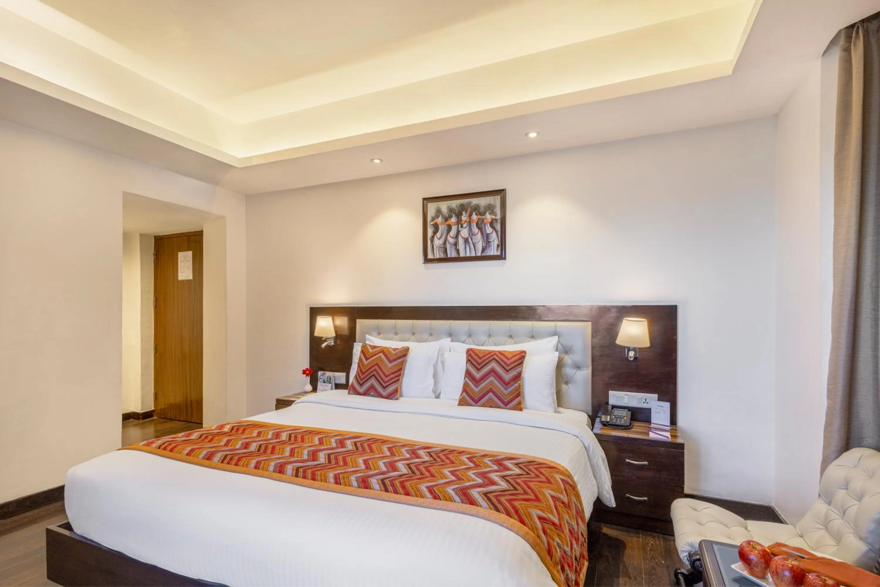 Bedroom, Bed in Sterling Kufri