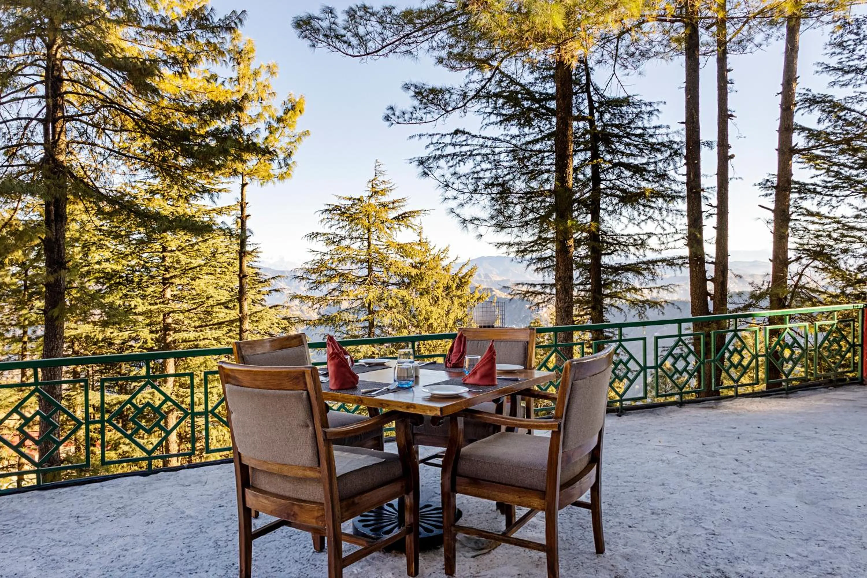 Dining area in Sterling Kufri