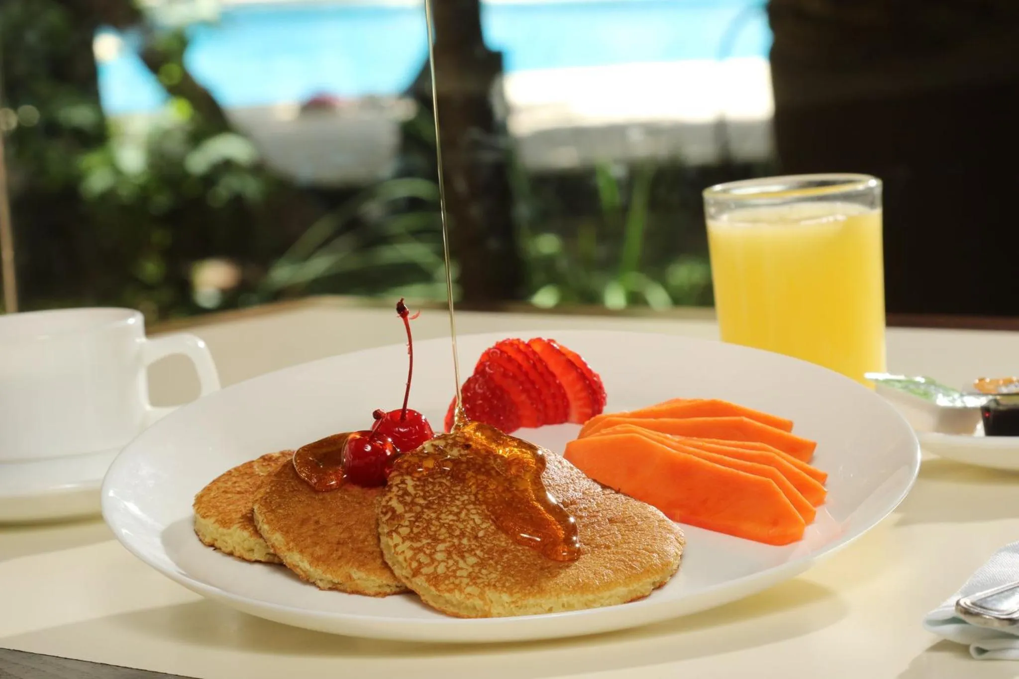Photo of the whole room in Holiday Inn Ciudad Del Carmen by IHG