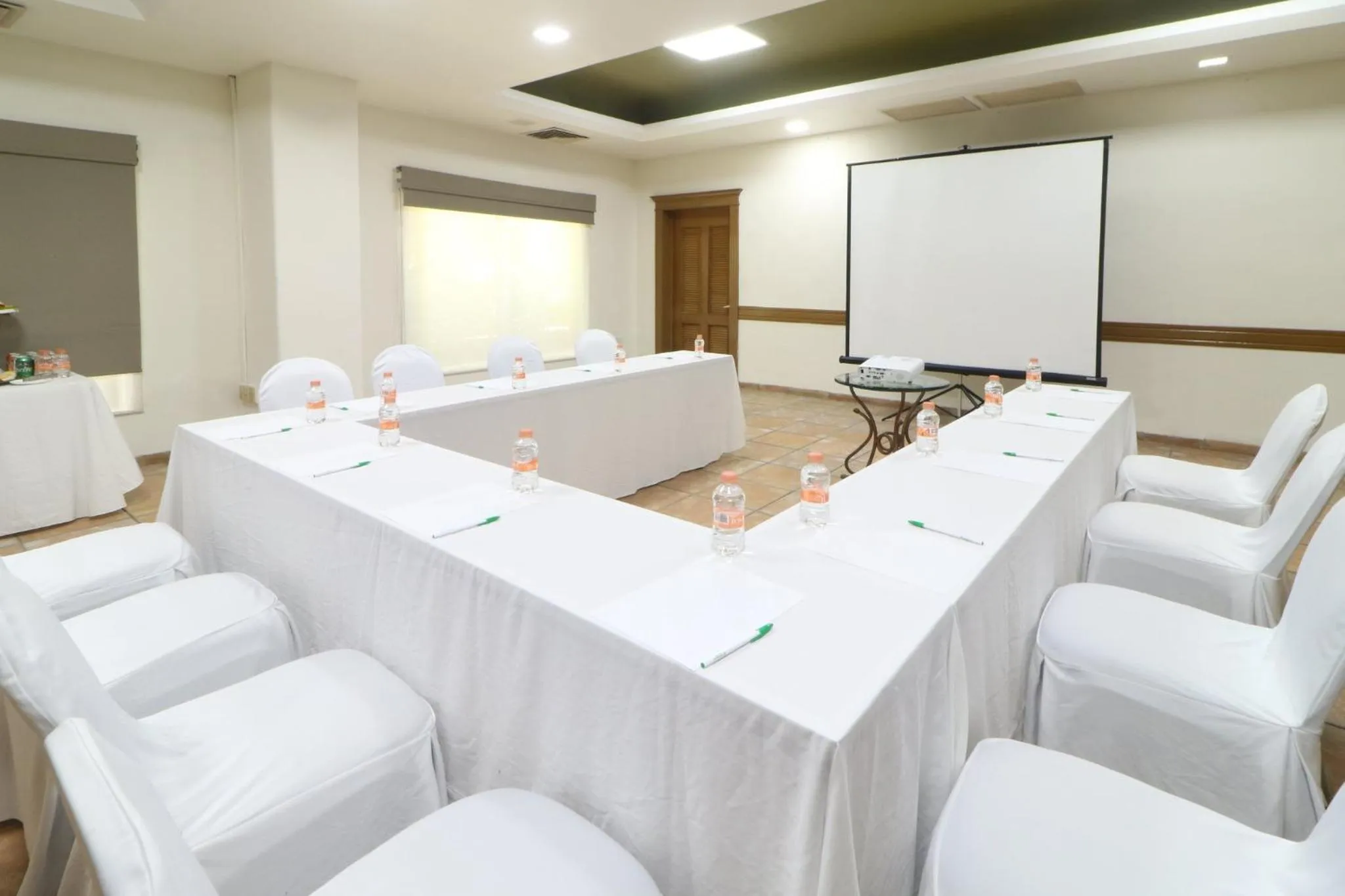 Meeting/conference room in Holiday Inn Ciudad Del Carmen by IHG
