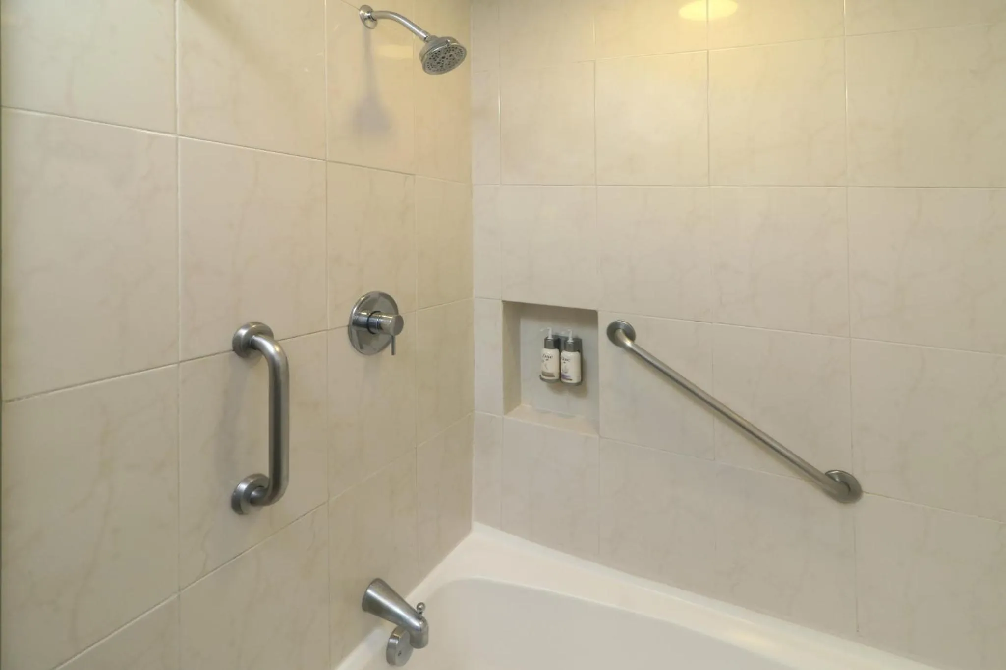 Bathroom in Holiday Inn Ciudad Del Carmen by IHG