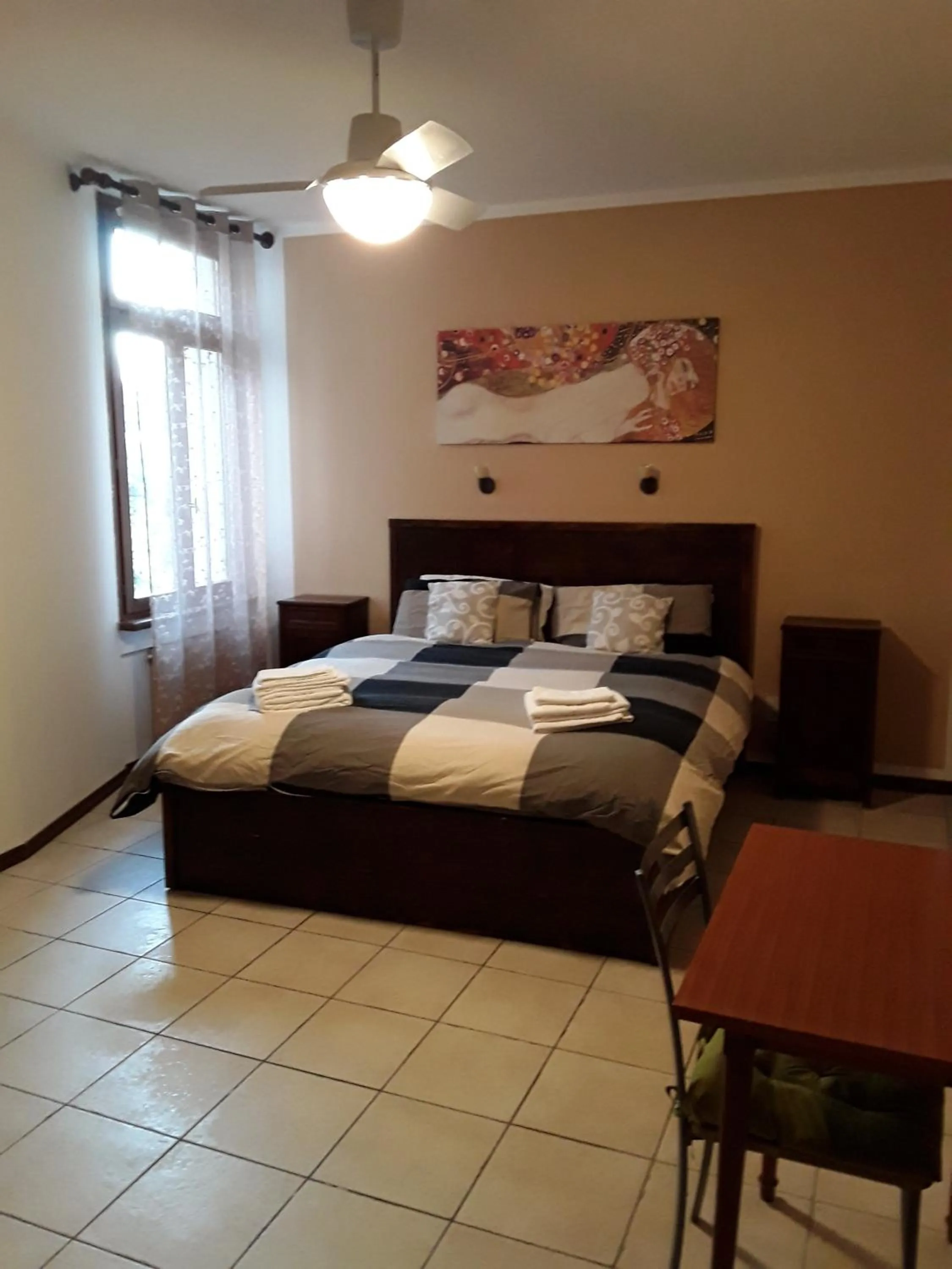 Bed in Camere Porto Vecchio con parcheggio a pochi passi dal castello