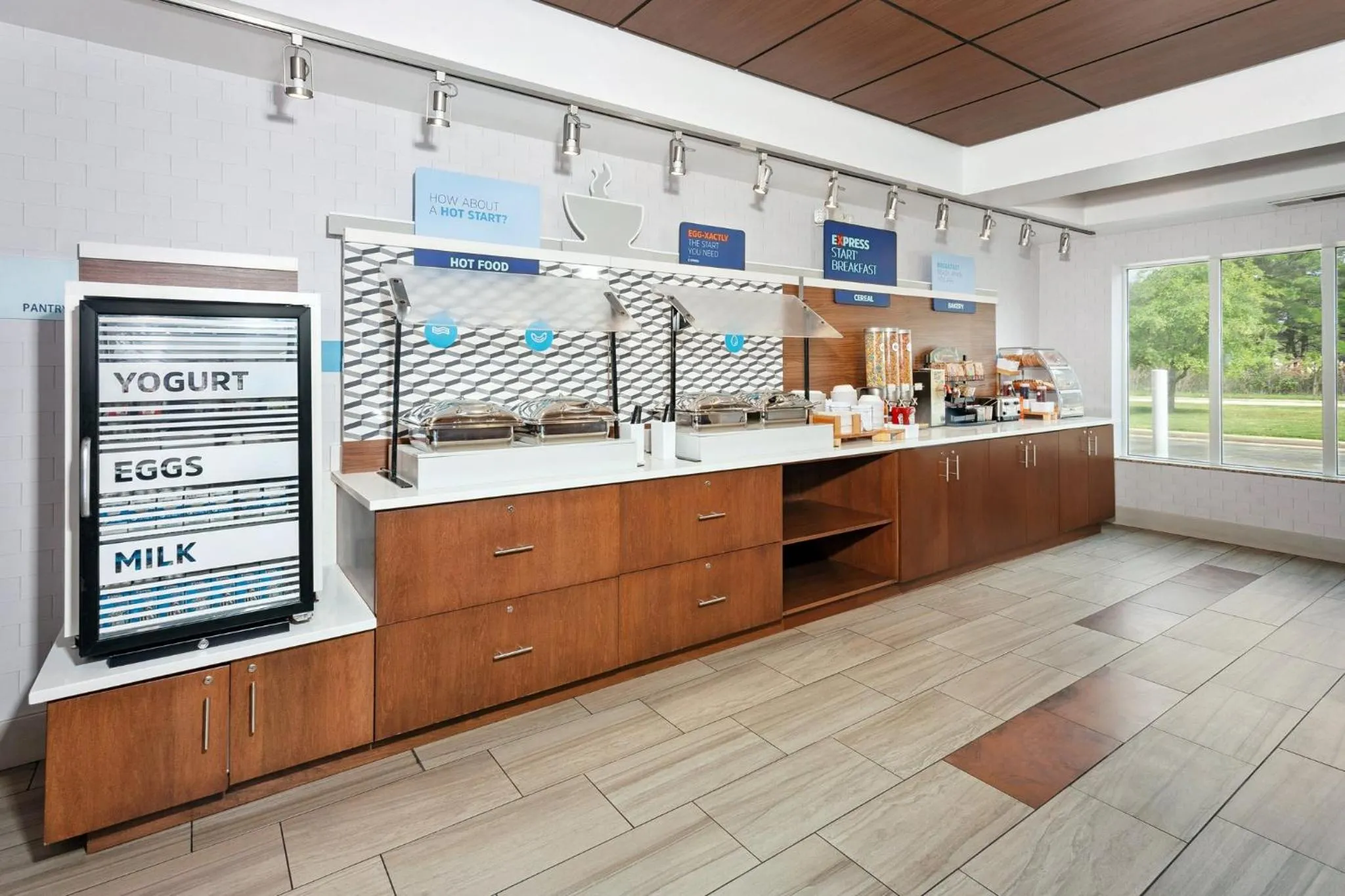 Breakfast in Holiday Inn Express Hotel & Suites Urbana-Champaign-U of I Area by IHG