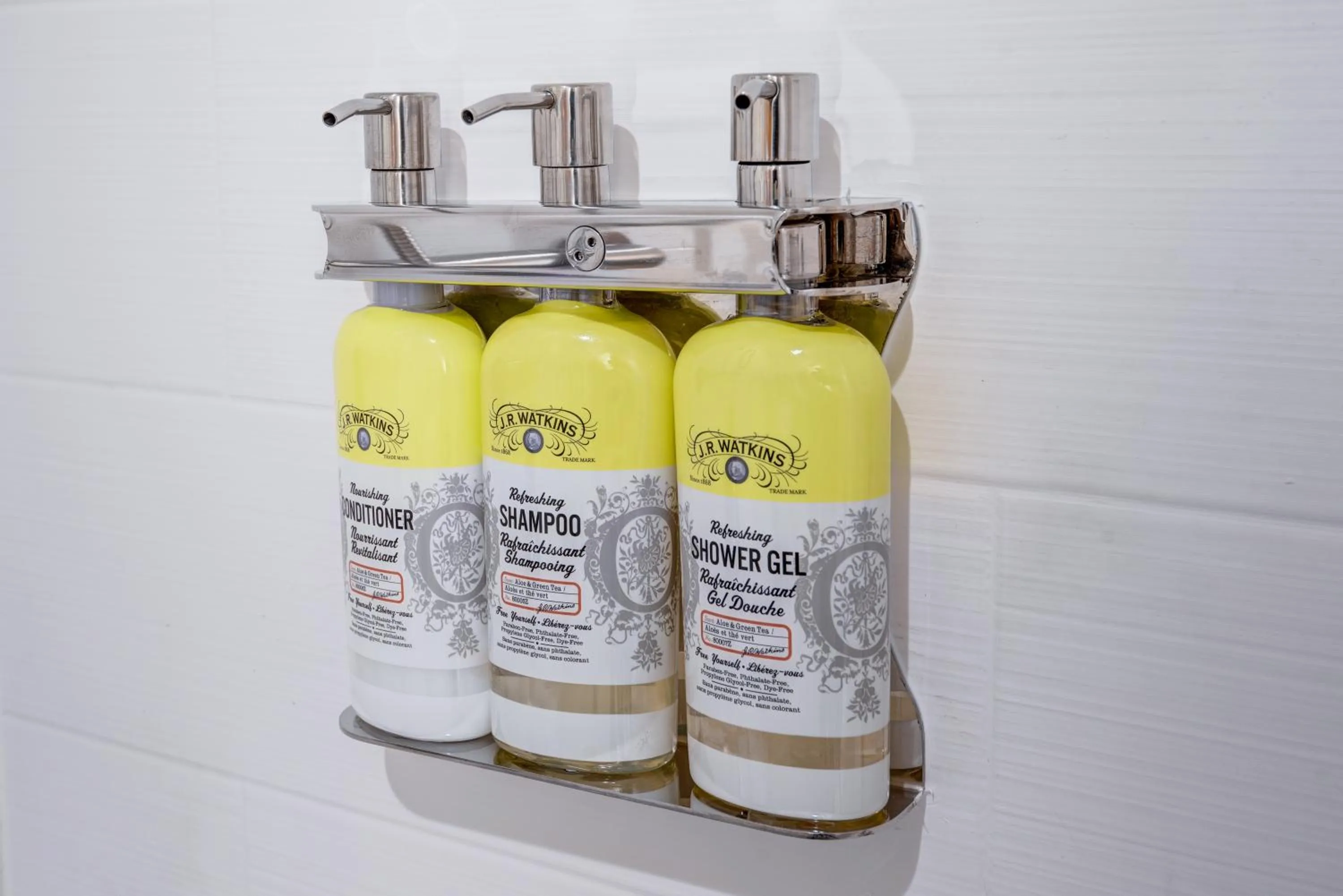 Bathroom in Holiday Inn Express & Suites West Long Branch - Eatontown by IHG