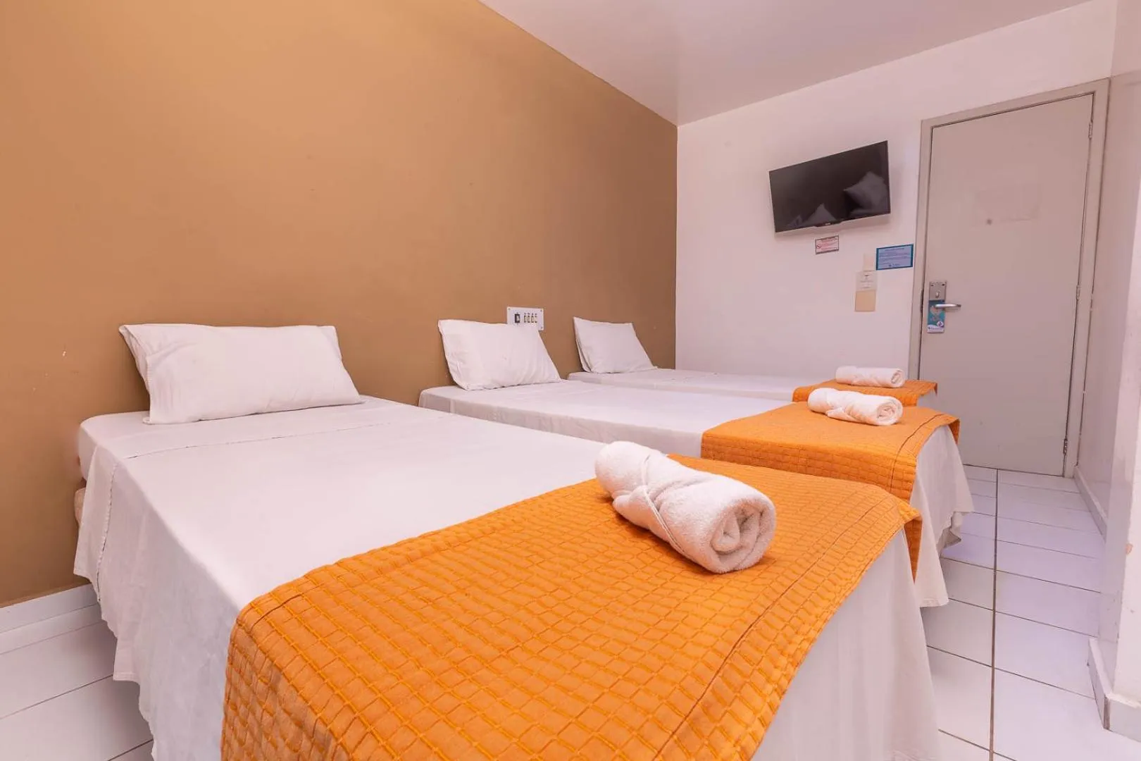 Bedroom, Bed in Rede Andrade Navegantes