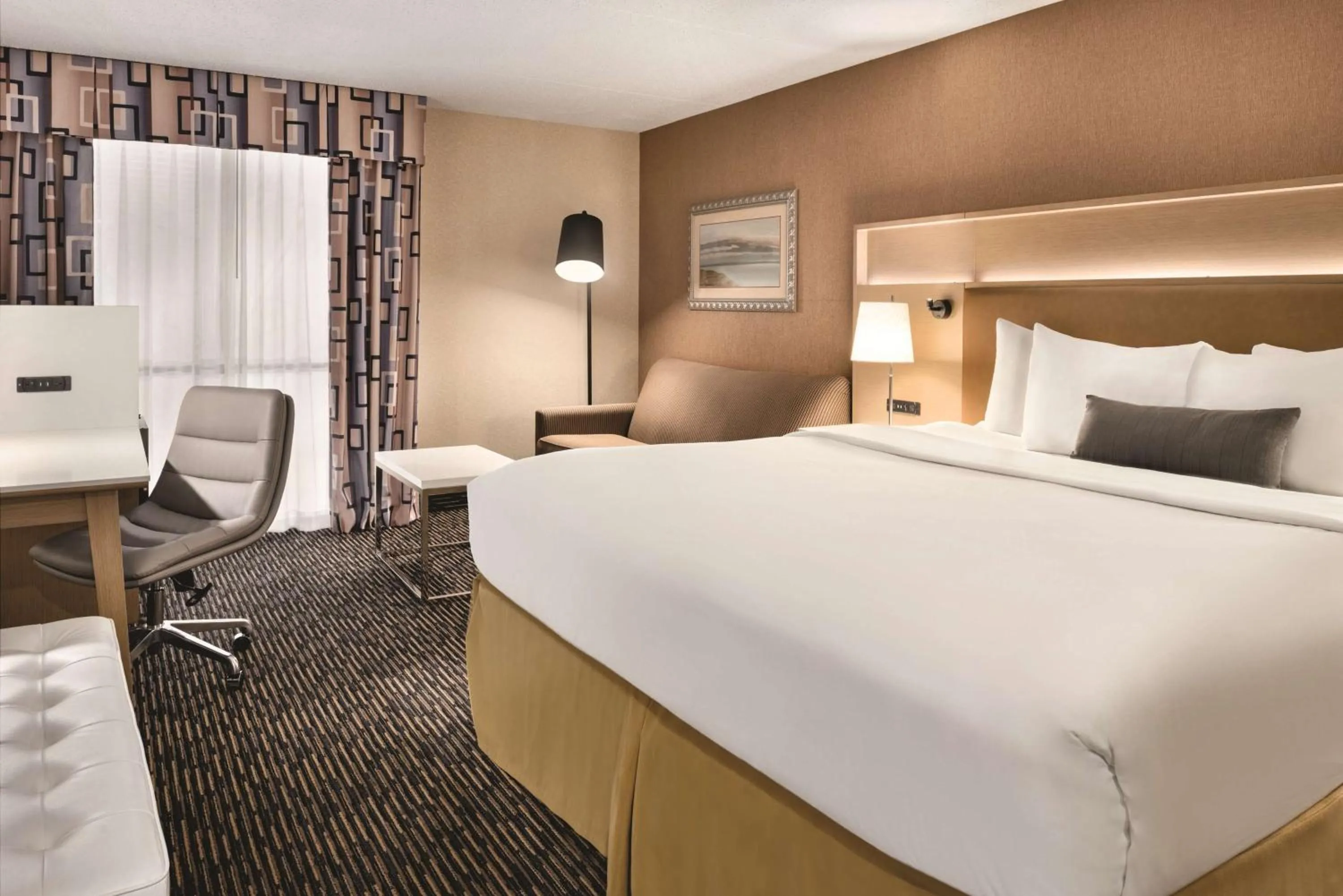 Photo of the whole room in Wyndham Garden Conference Center Champaign - Urbana