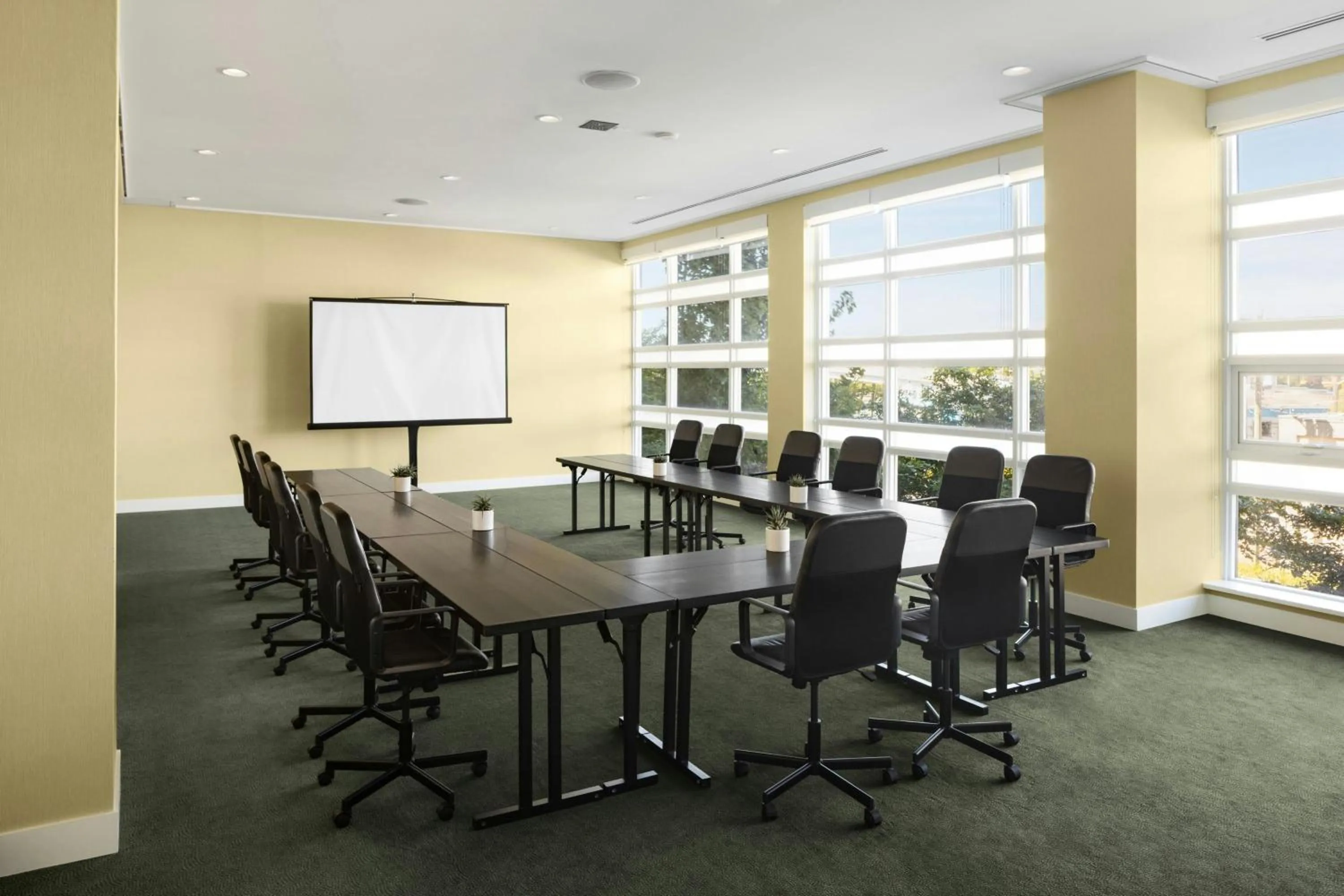Meeting/conference room in The Westin Wall Centre, Vancouver Airport