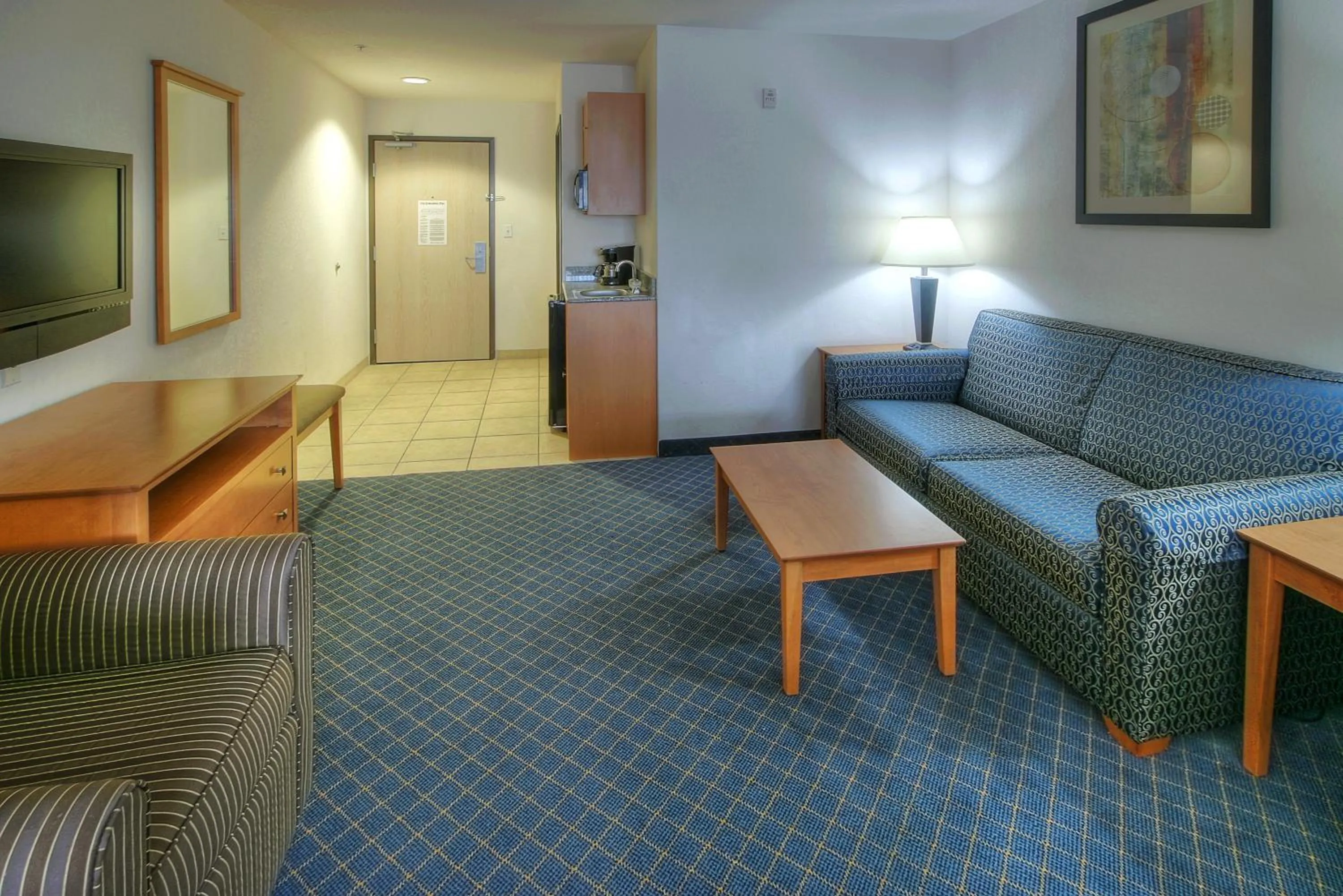 Photo of the whole room in Holiday Inn Express Hotel & Suites Carlsbad by IHG