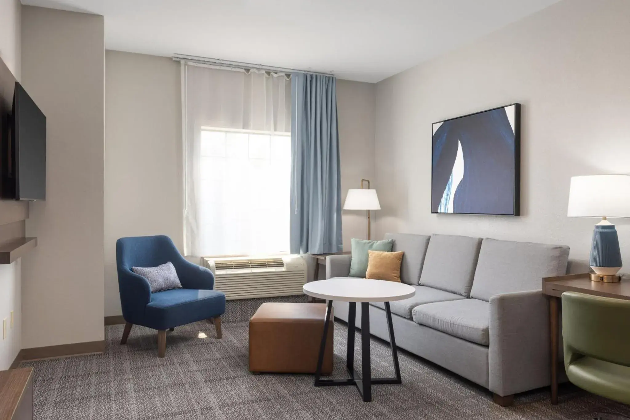 One-Bedroom King Suite with Sofa Bed in Staybridge Suites Rogers - Bentonville, an IHG Hotel One-Bedroom King Suite with Sofa Bed in Staybridge Suites Rogers - Bentonville, an IHG Hotel