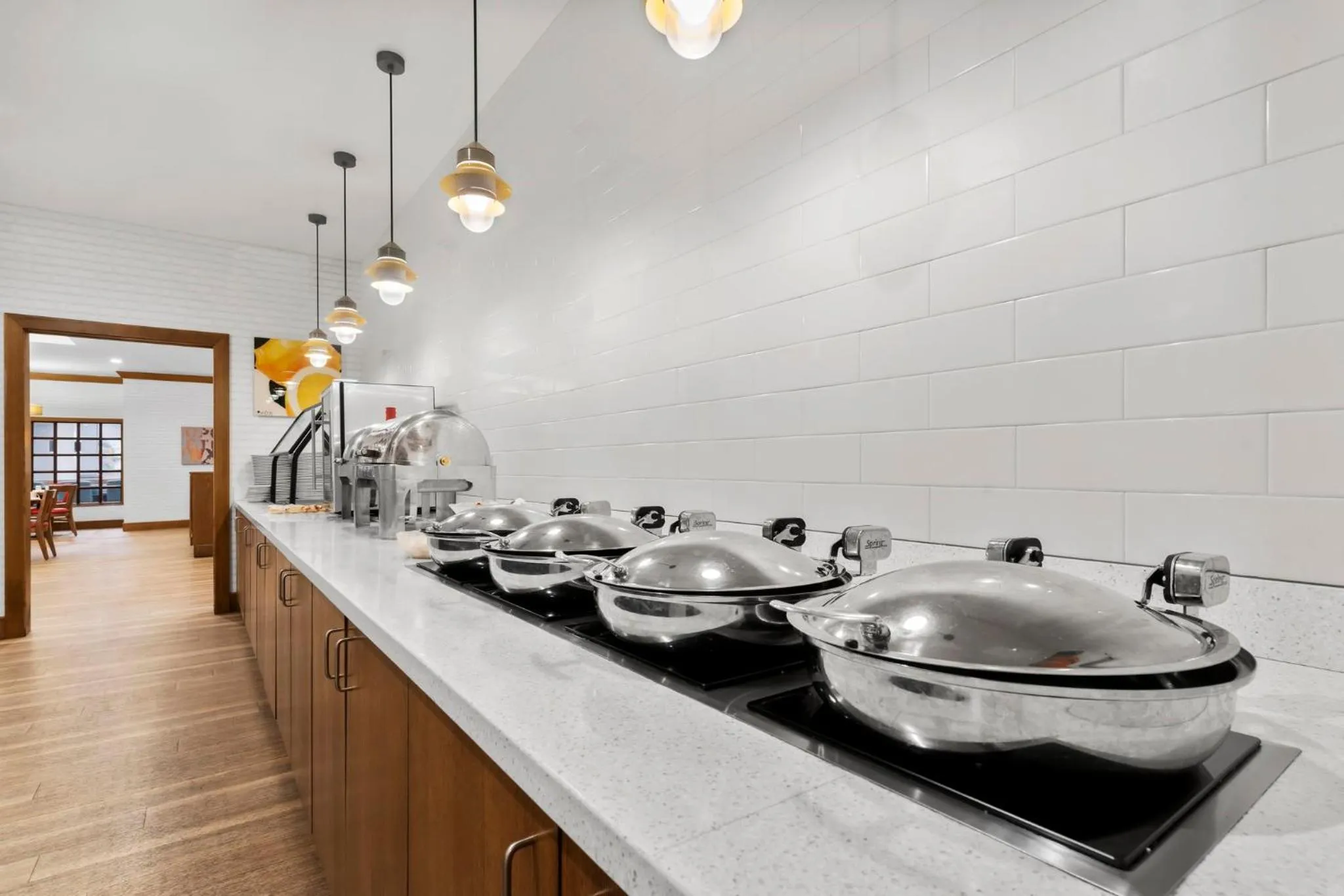 Restaurant/places to eat in Holiday Inn Dubuque/Galena by IHG