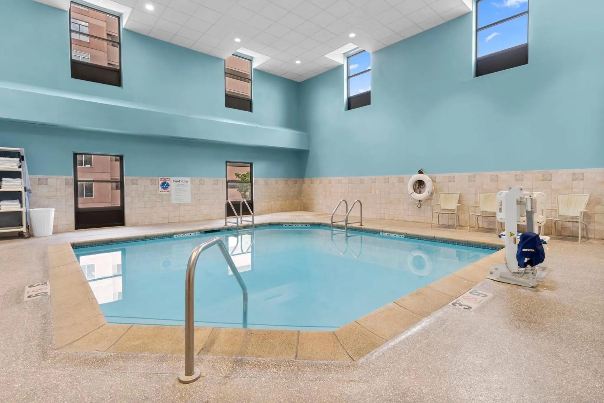 Swimming pool in Holiday Inn Dubuque/Galena by IHG