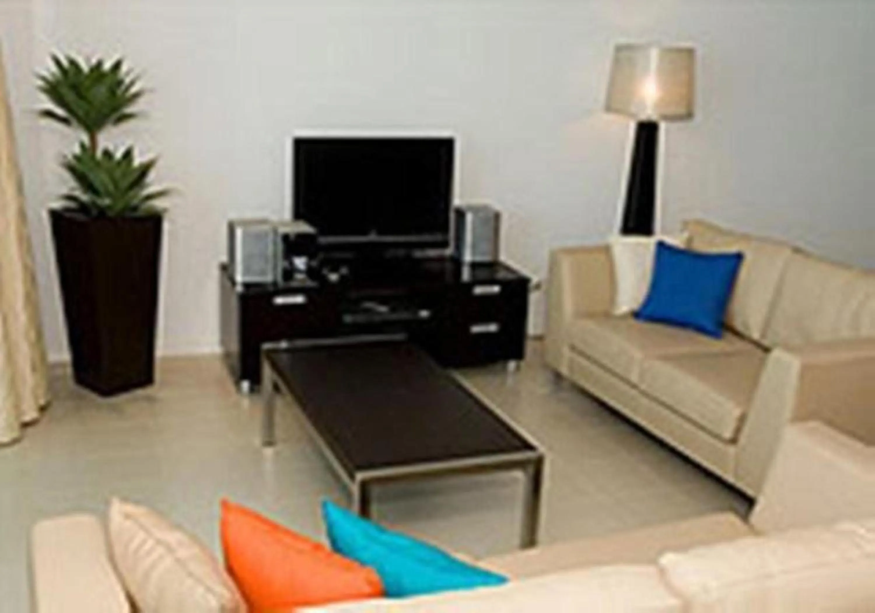 TV and multimedia in at Marina Shores