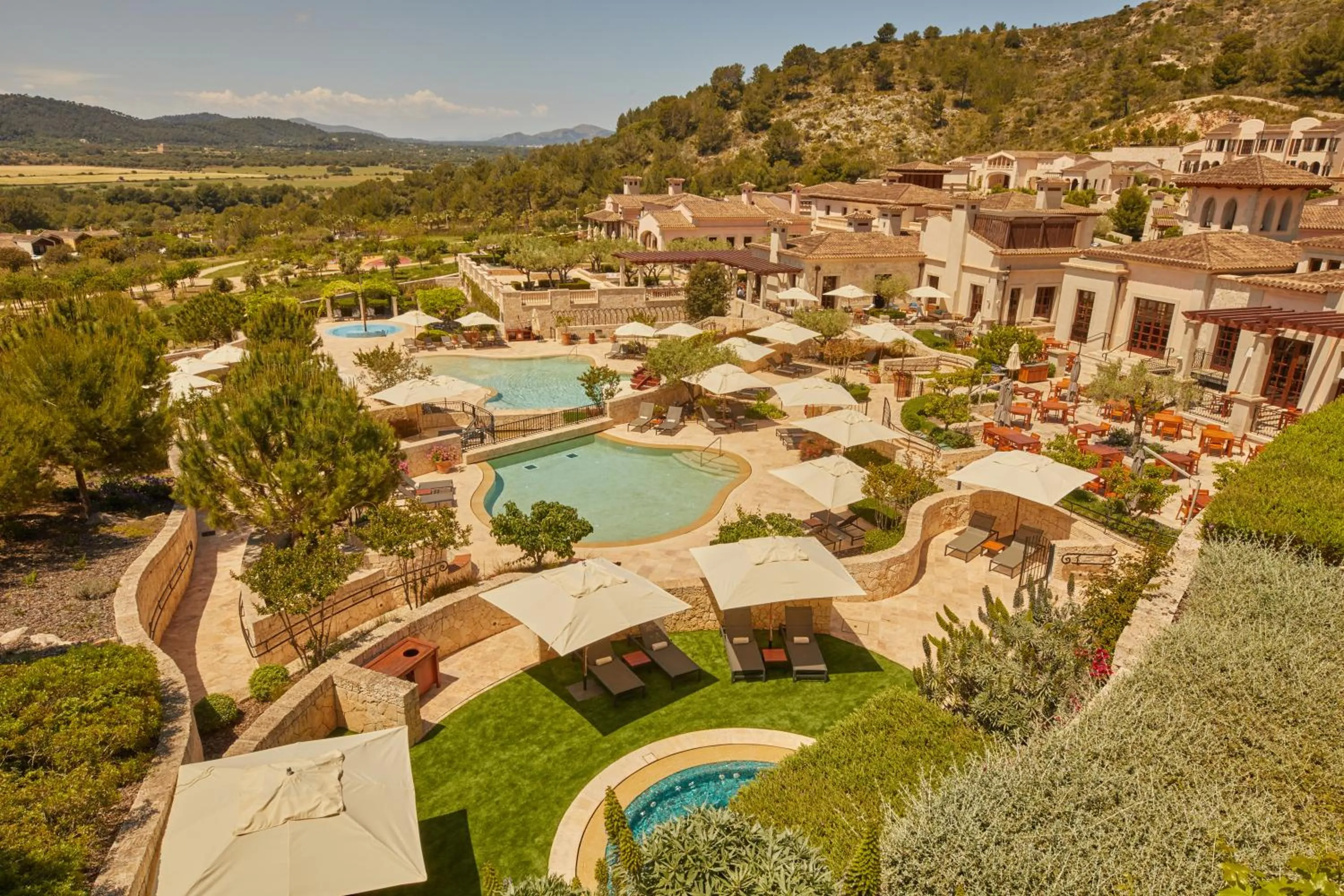 Property building in CAP VERMELL GRAND HOTEL