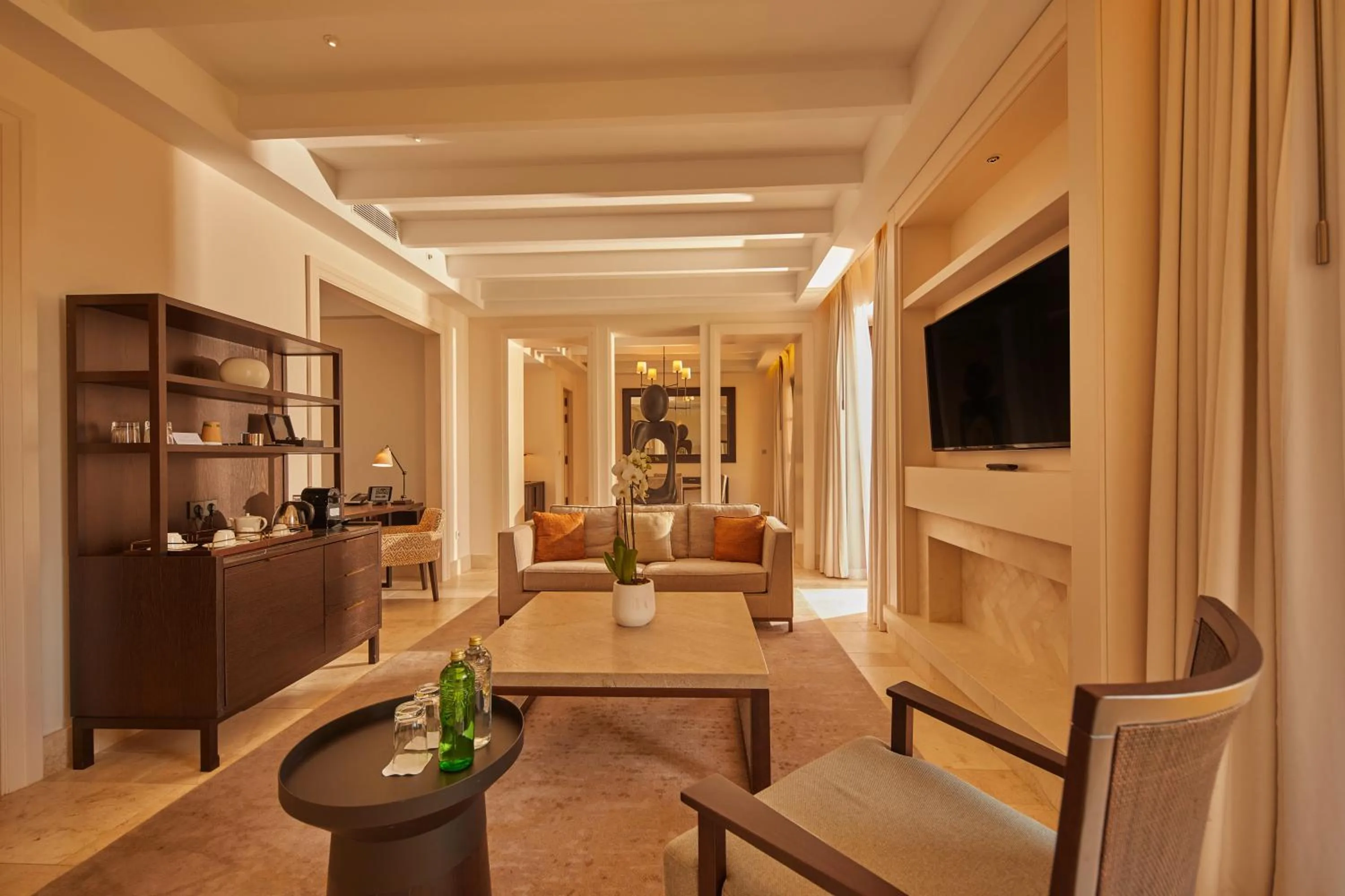 Living room in CAP VERMELL GRAND HOTEL