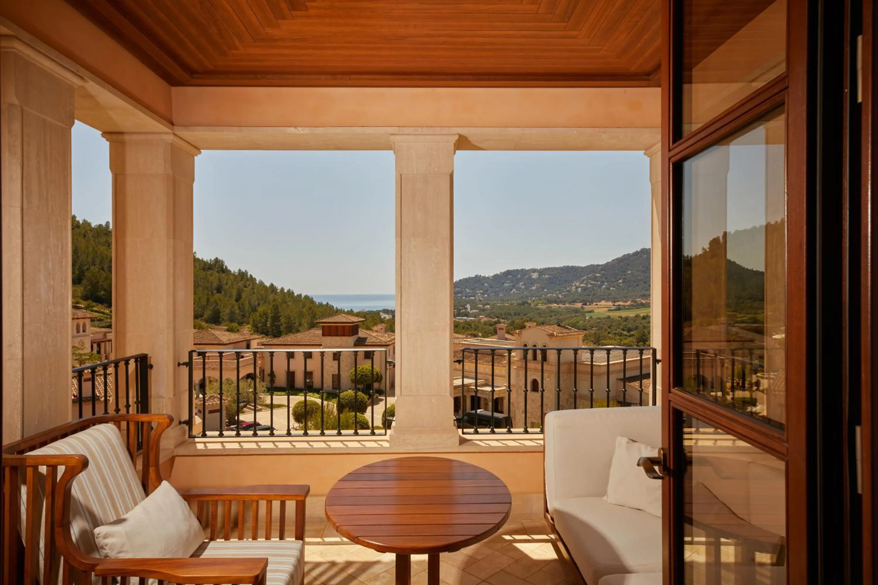 Balcony/Terrace in CAP VERMELL GRAND HOTEL