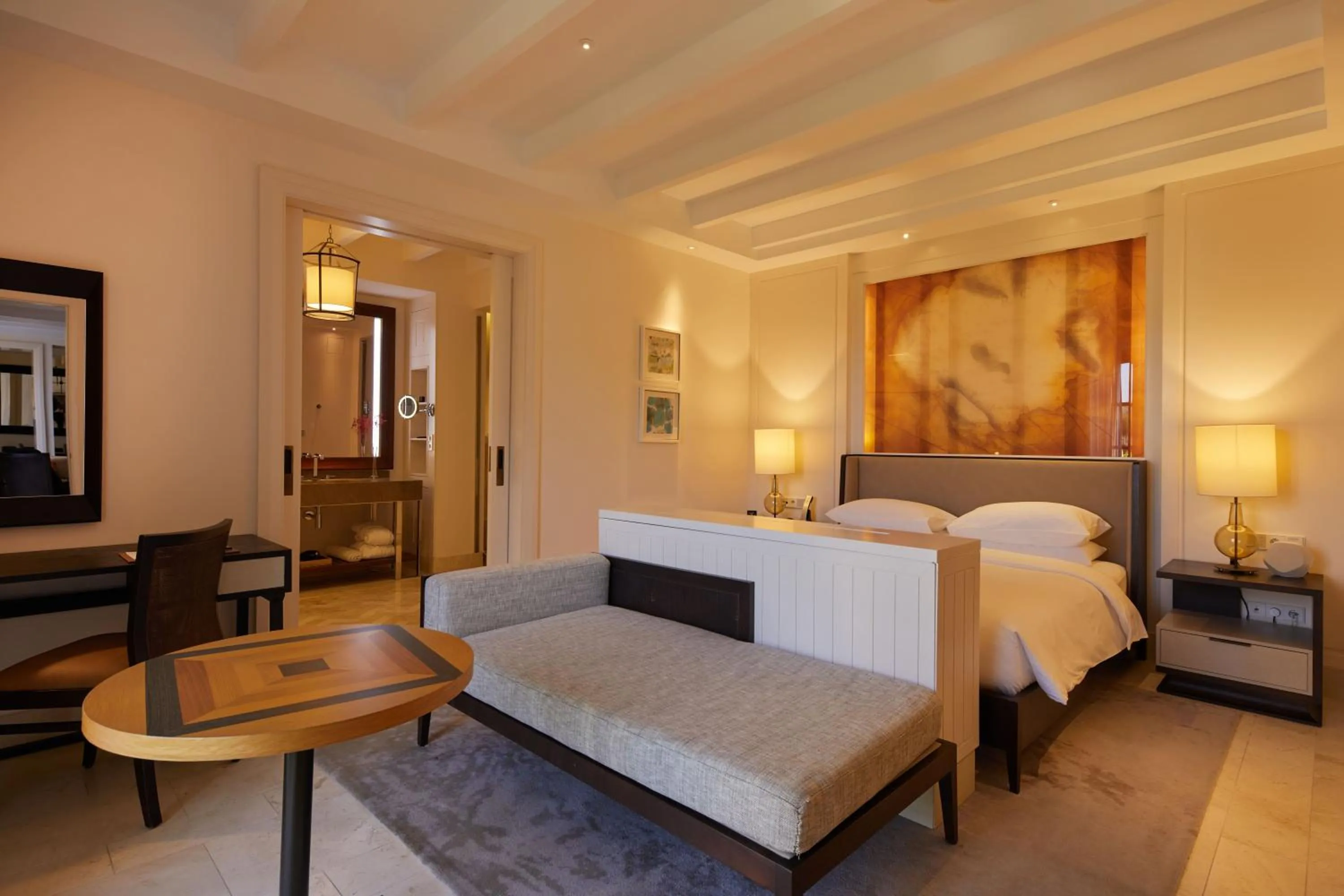 Bedroom, Bed in CAP VERMELL GRAND HOTEL