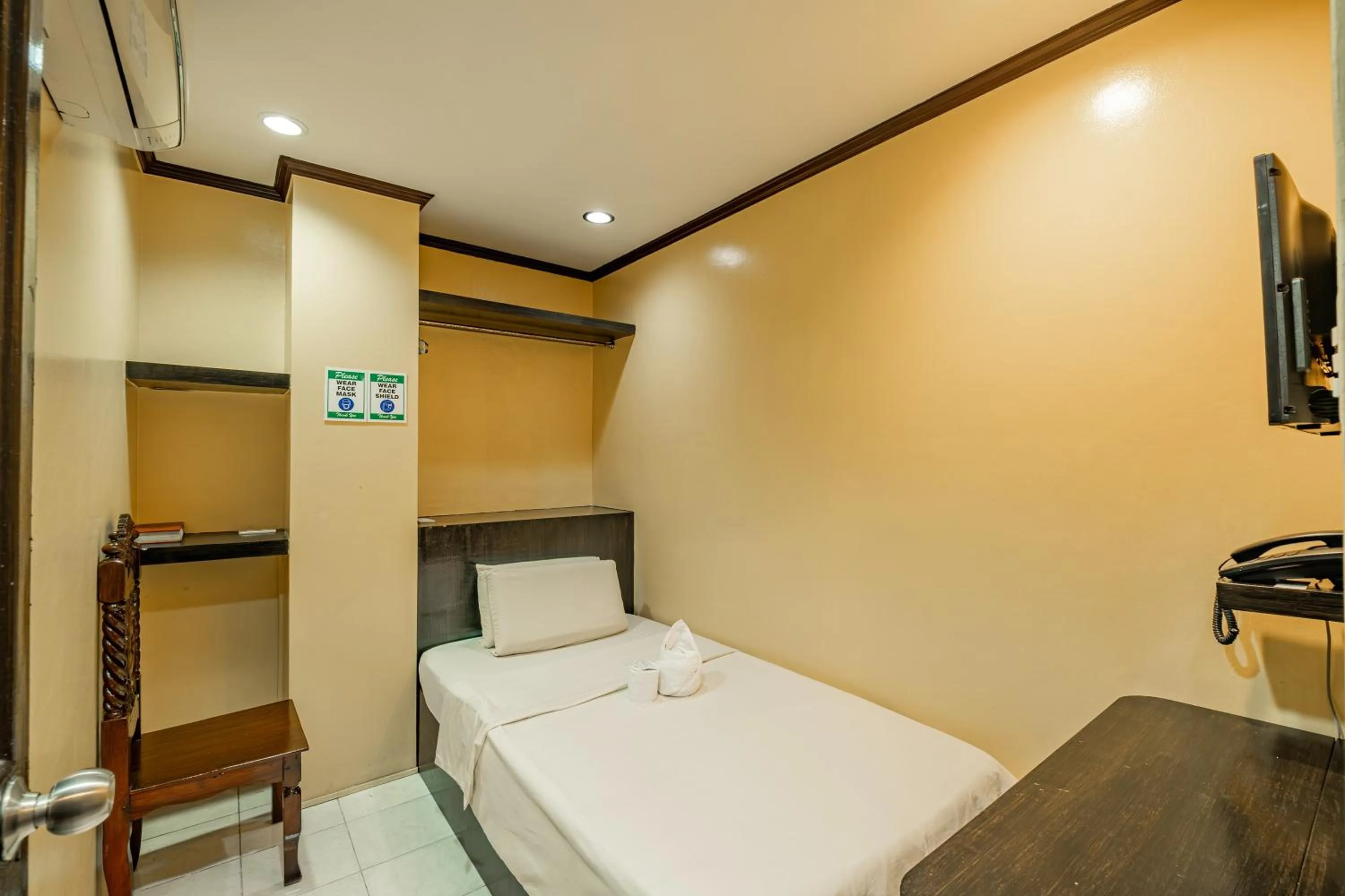 Photo of the whole room, Bed in Hotel Juliano