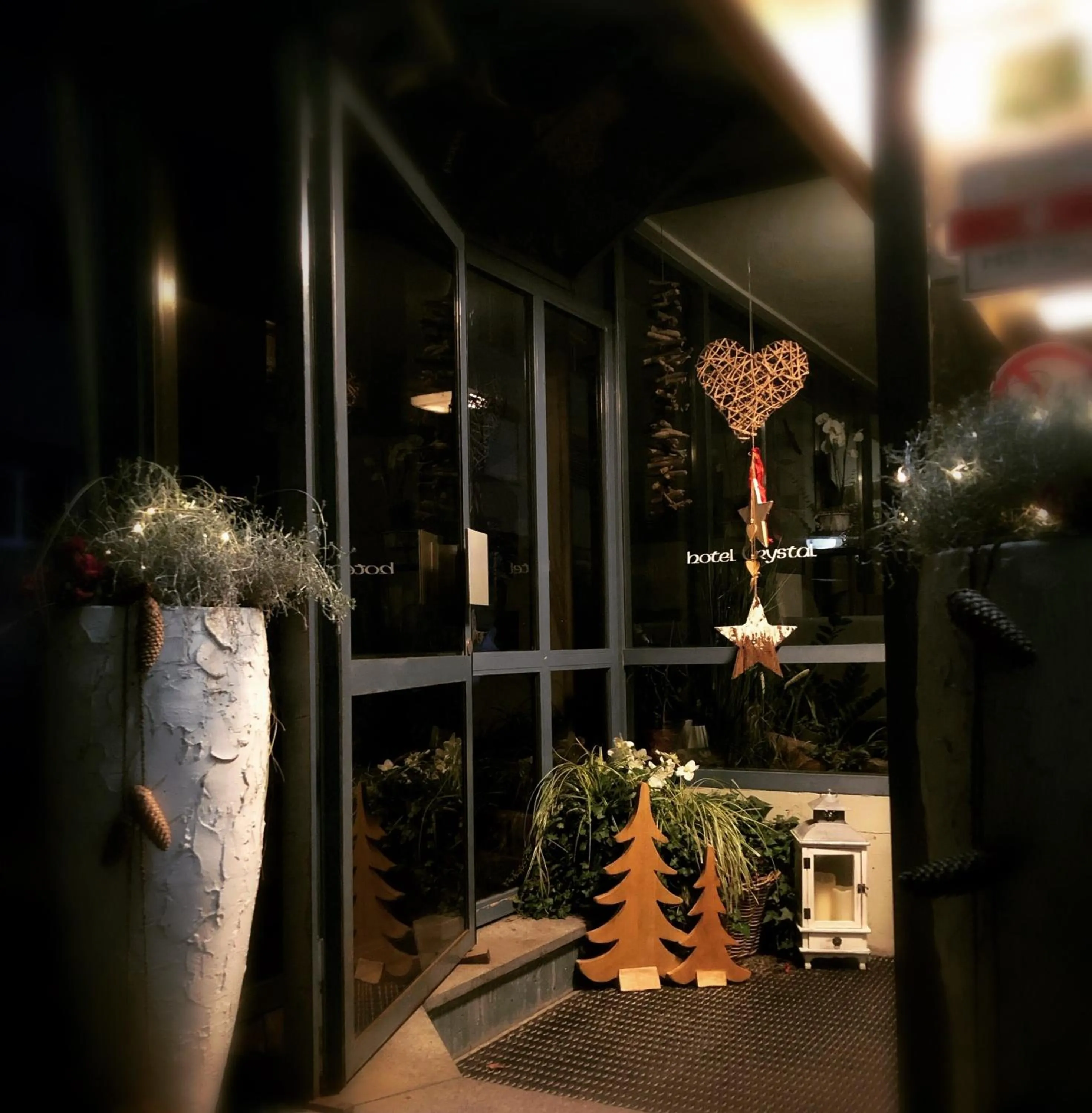 Facade/entrance in Hotel Crystal Interlaken