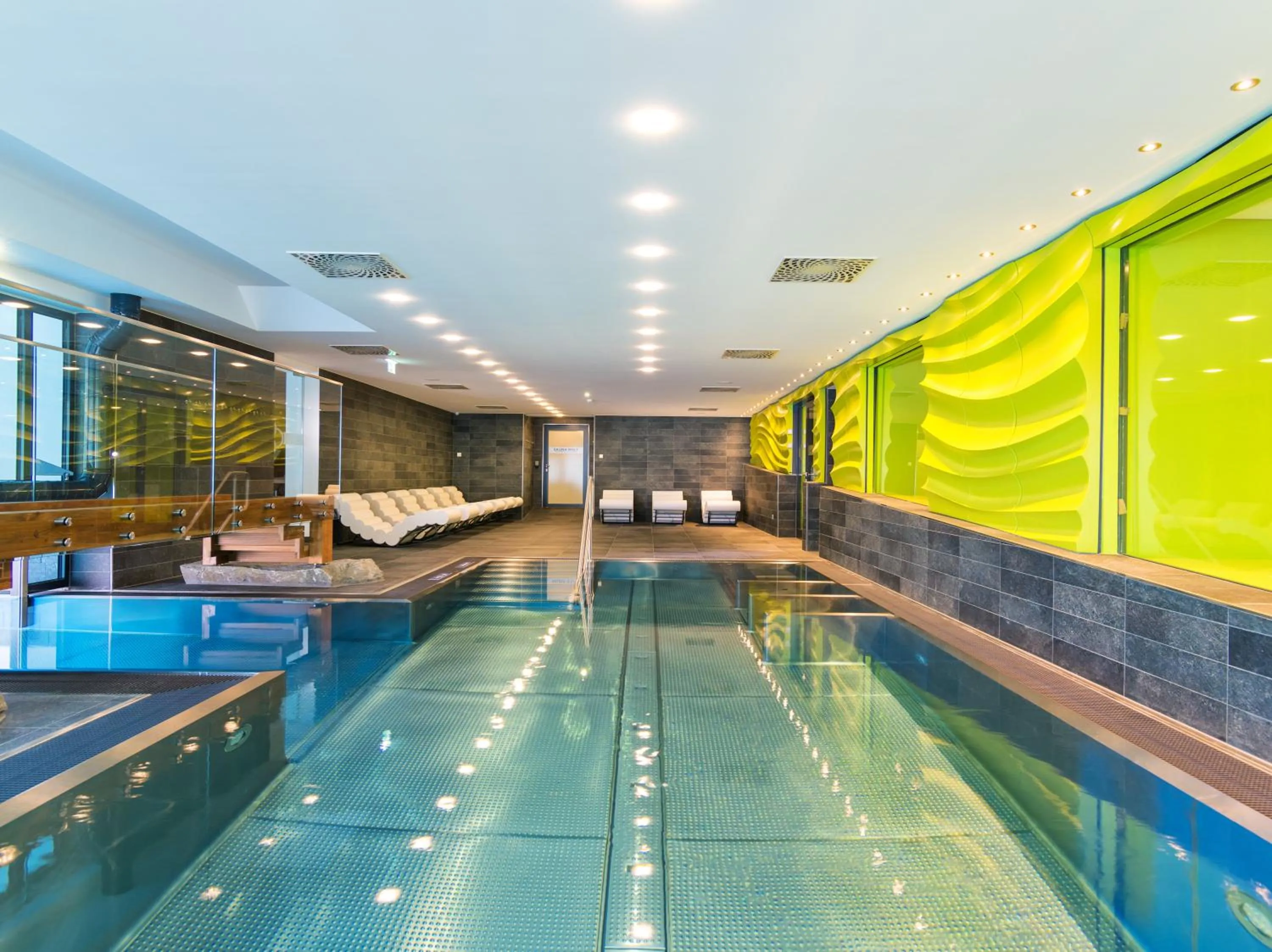 Public Bath in Alpinresort ValSaa - Sport & Spa