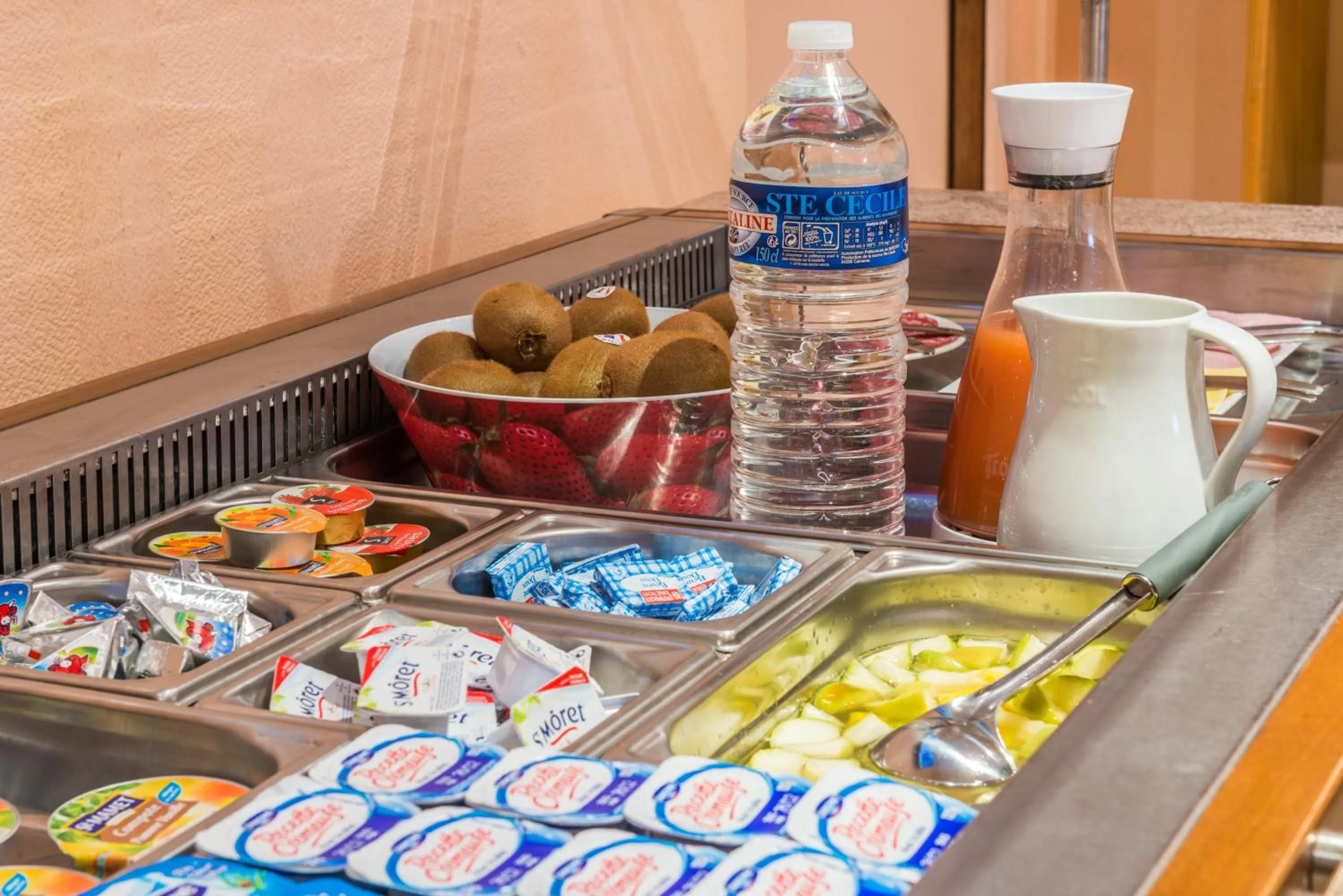 Food and drinks in Hotel Provencal