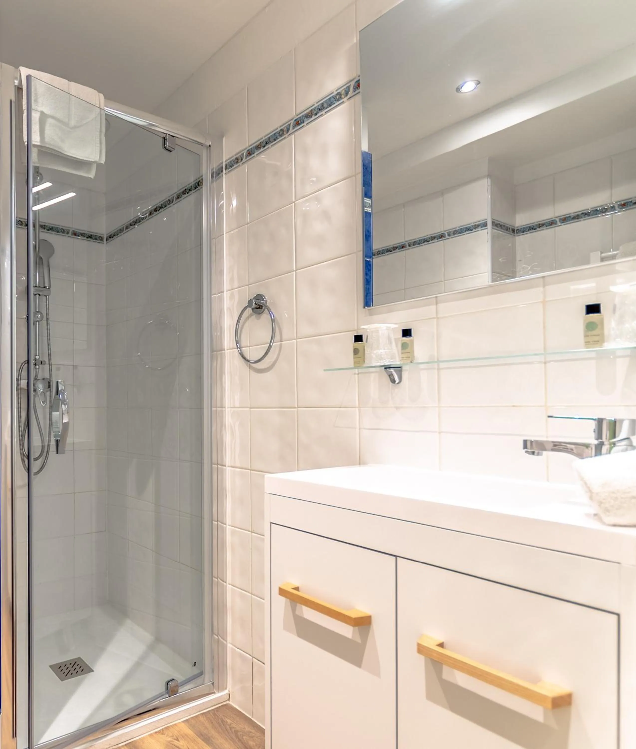 Bathroom in Hotel Provencal