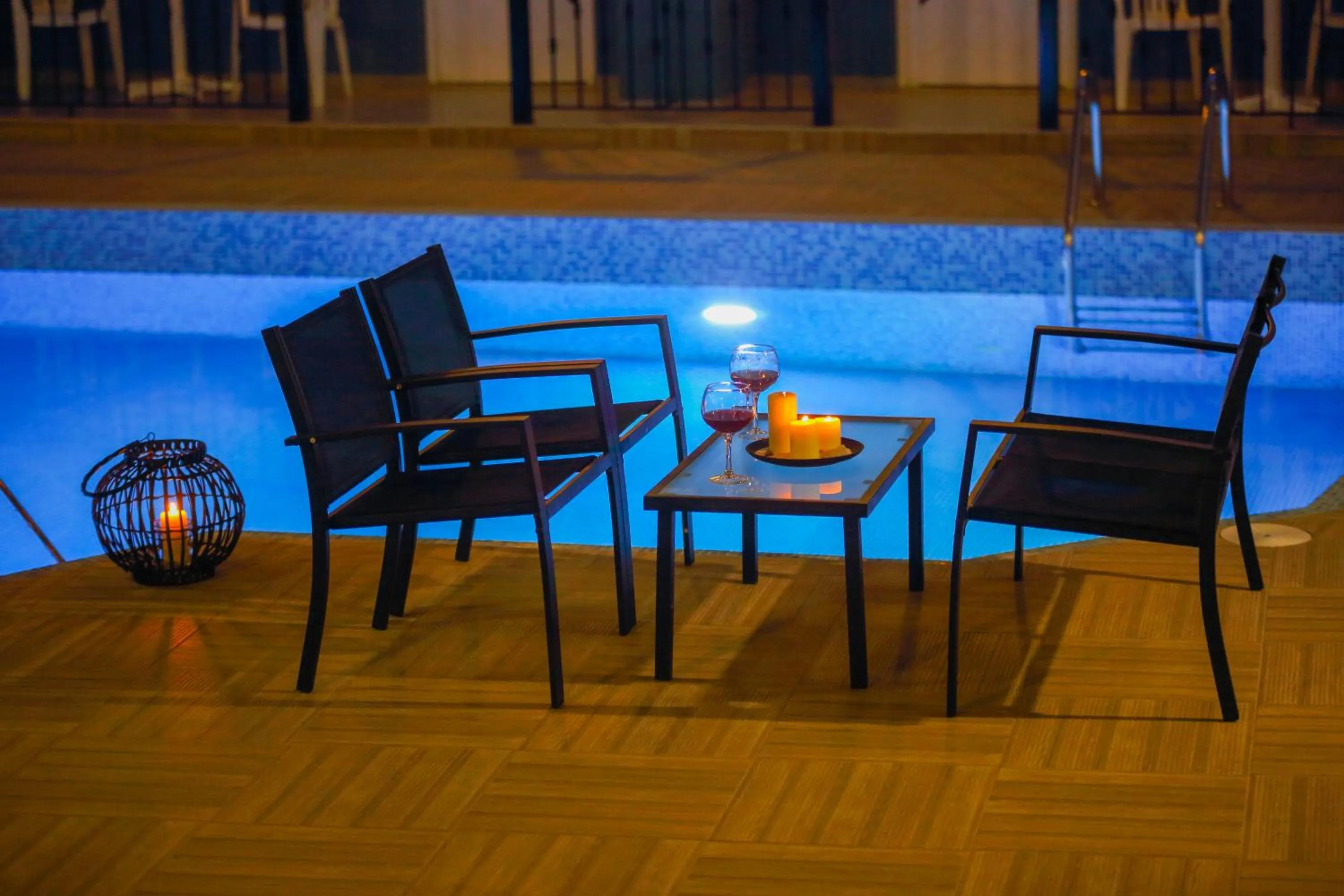 Seating area in Happy Days