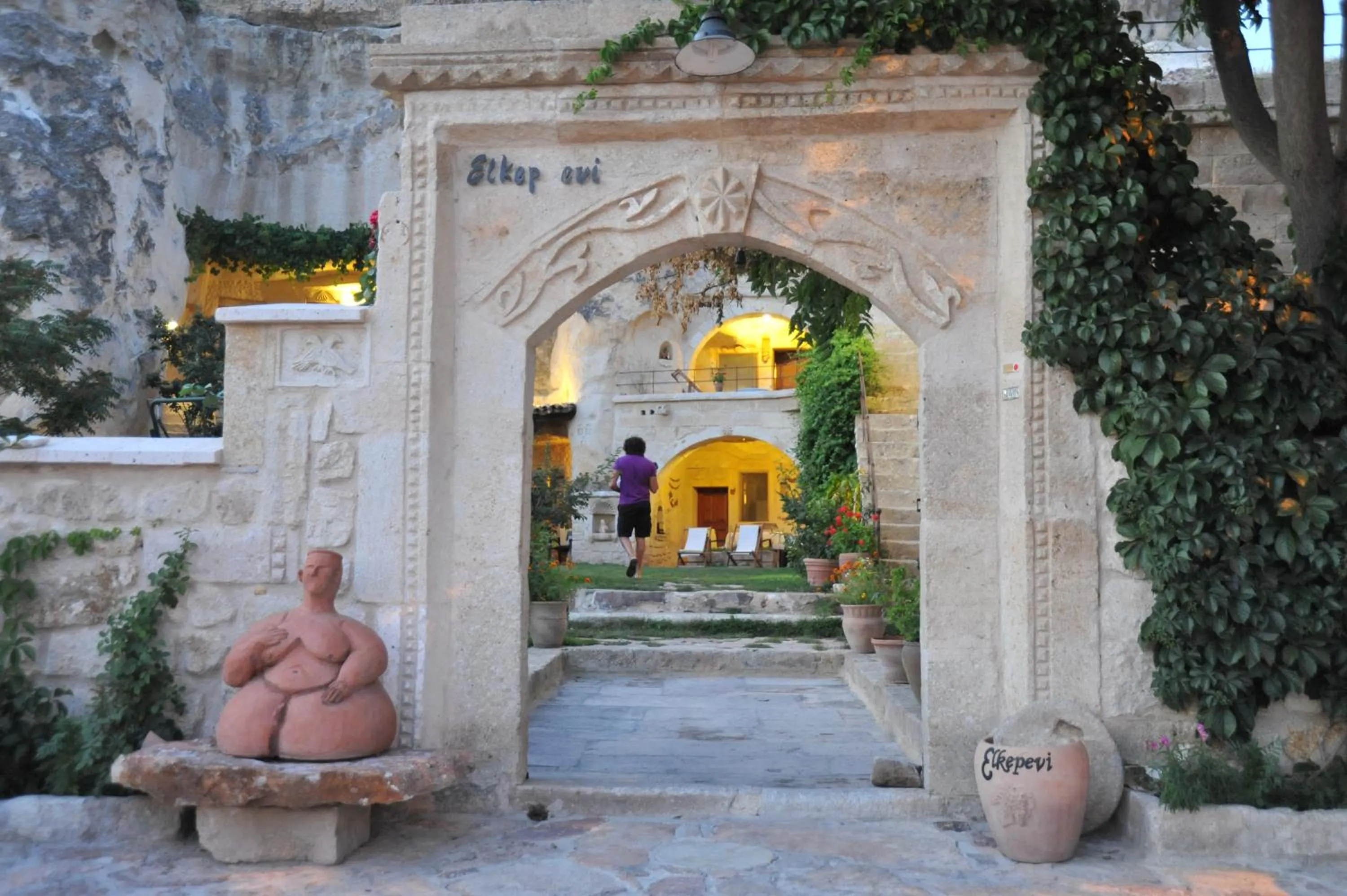Facade/entrance in Elkep Evi Cave Hotel