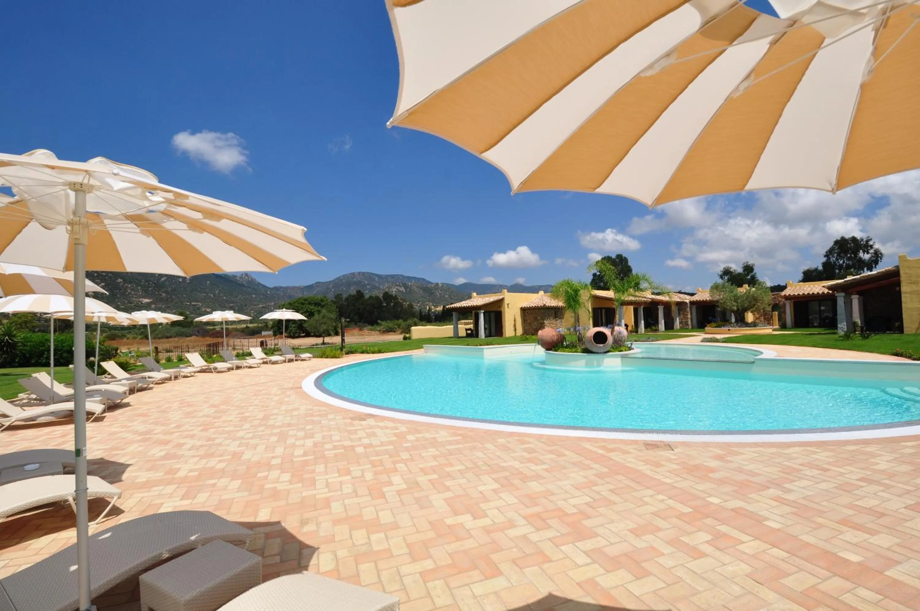 Summer in Le Anfore Hotel