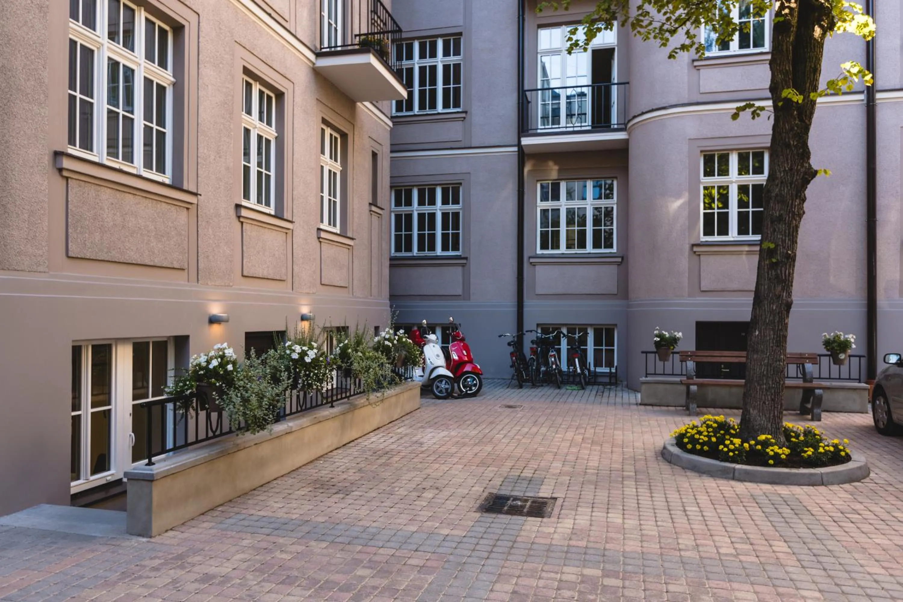 Property building in Riga Lux Apartments - Skolas
