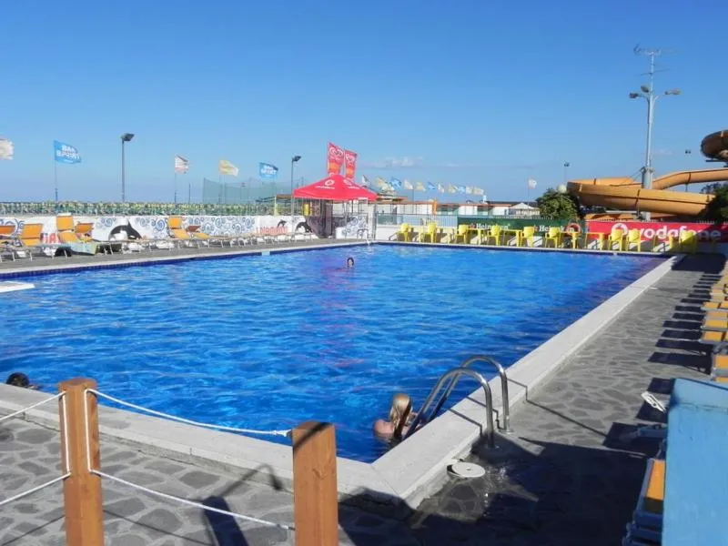 Swimming pool in Hotel Admiral