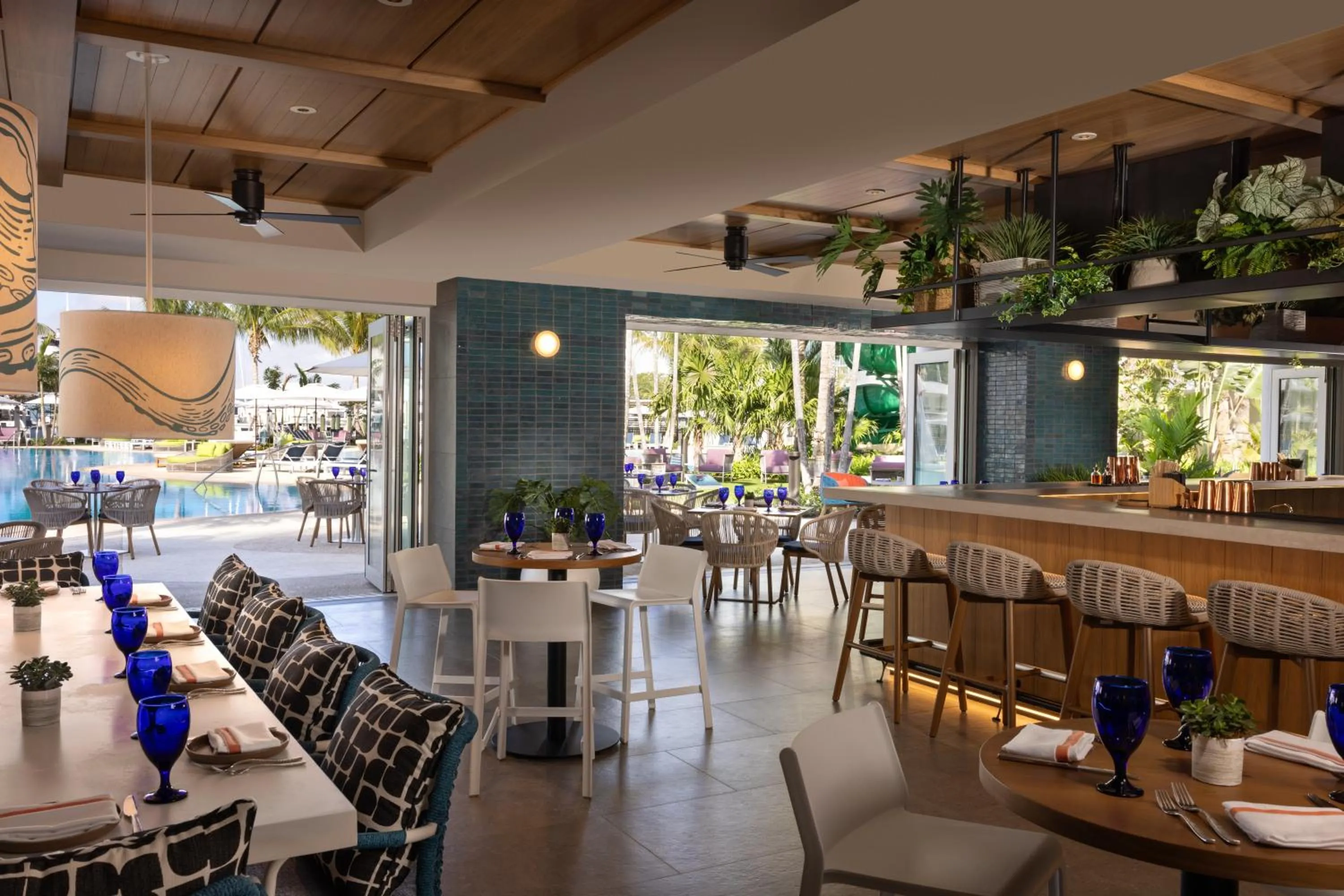 Restaurant/places to eat in Pier Sixty-Six